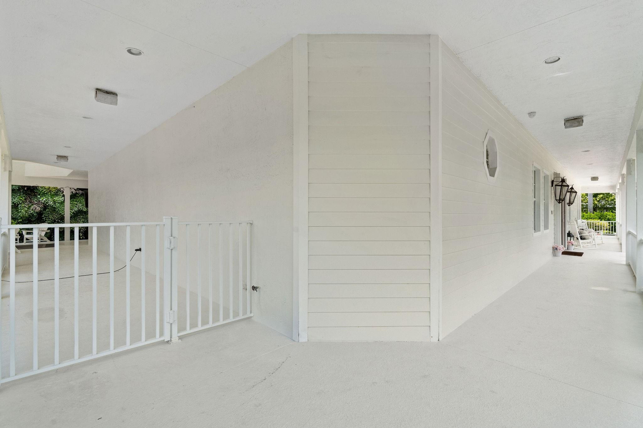 17000 SW 63 MANOR