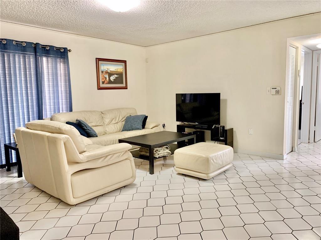 7231 Miami Lakes Dr C5