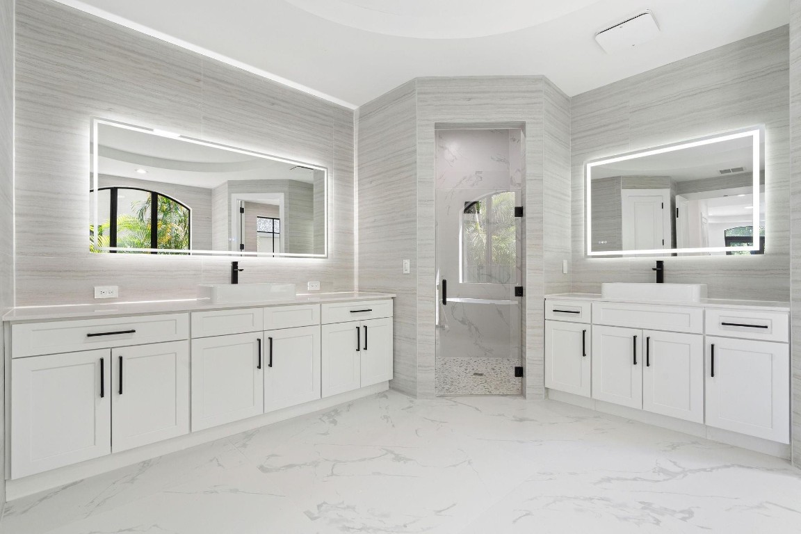 17935 MONTE VISTA DR