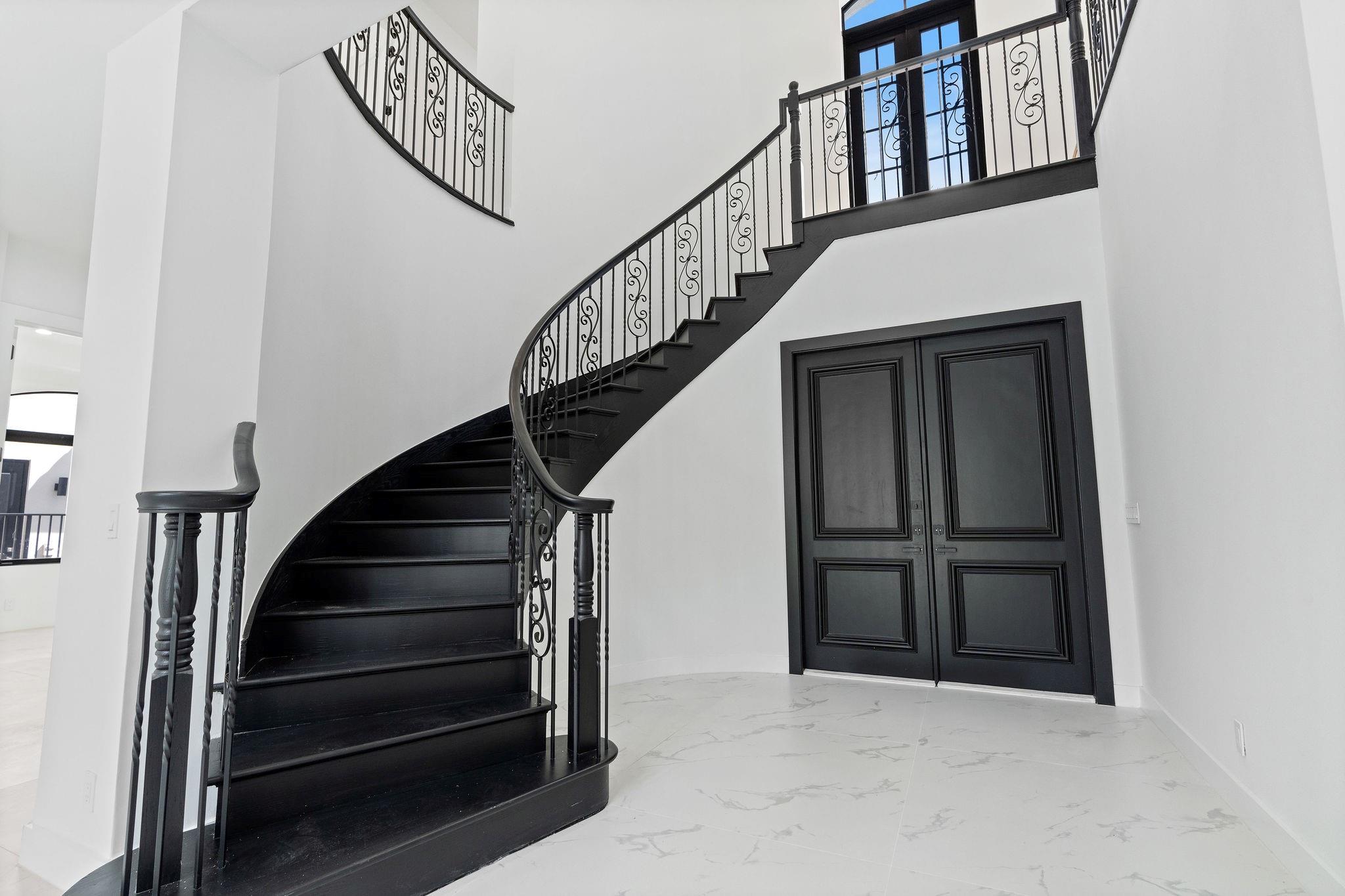 17935 MONTE VISTA DR