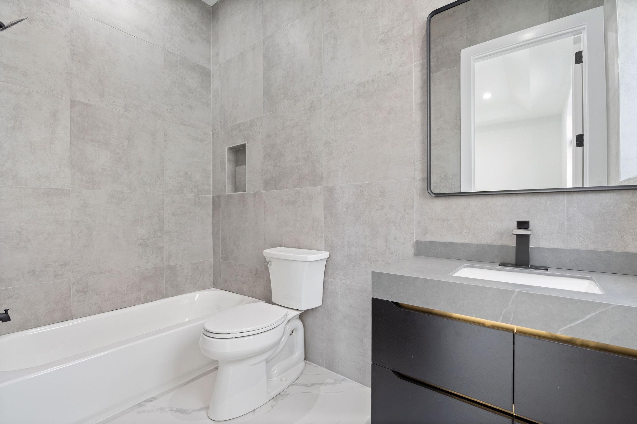 17935 MONTE VISTA DR