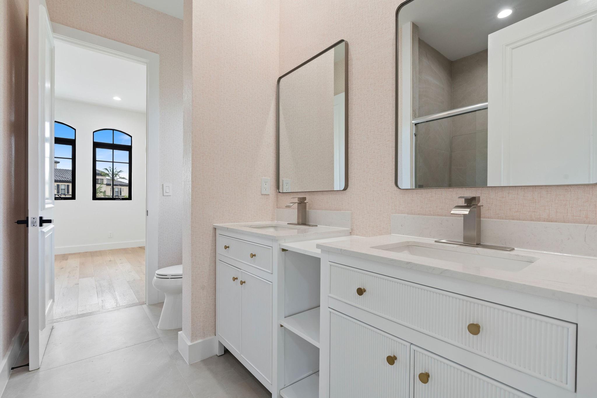 17935 MONTE VISTA DR