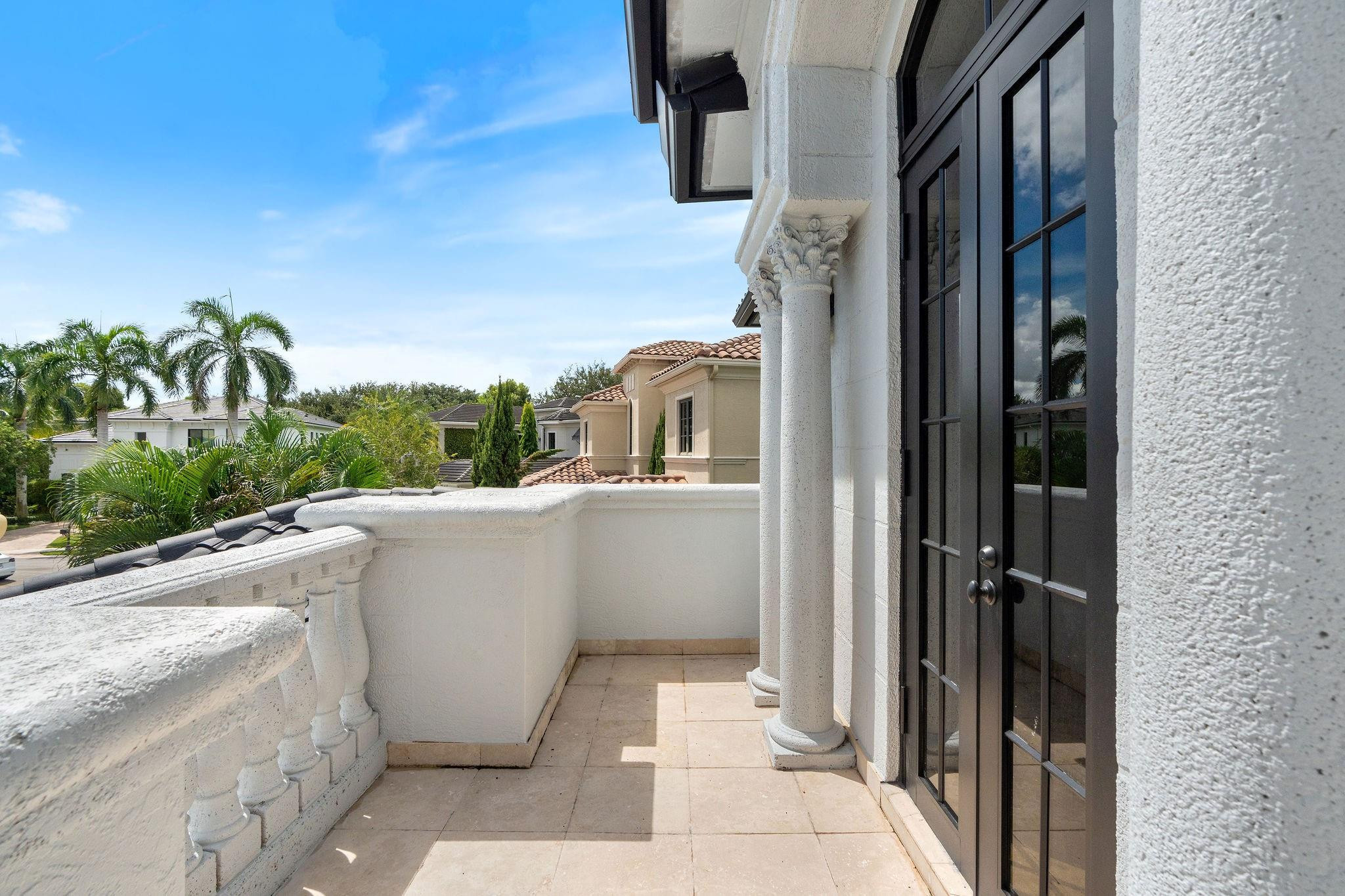 17935 MONTE VISTA DR