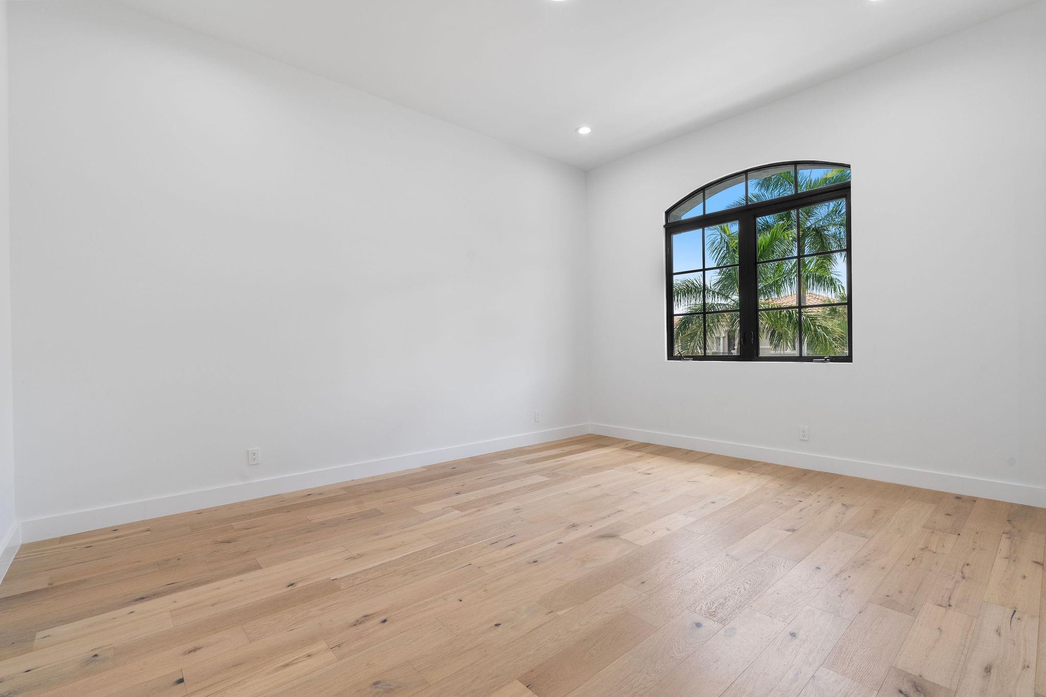 17935 MONTE VISTA DR