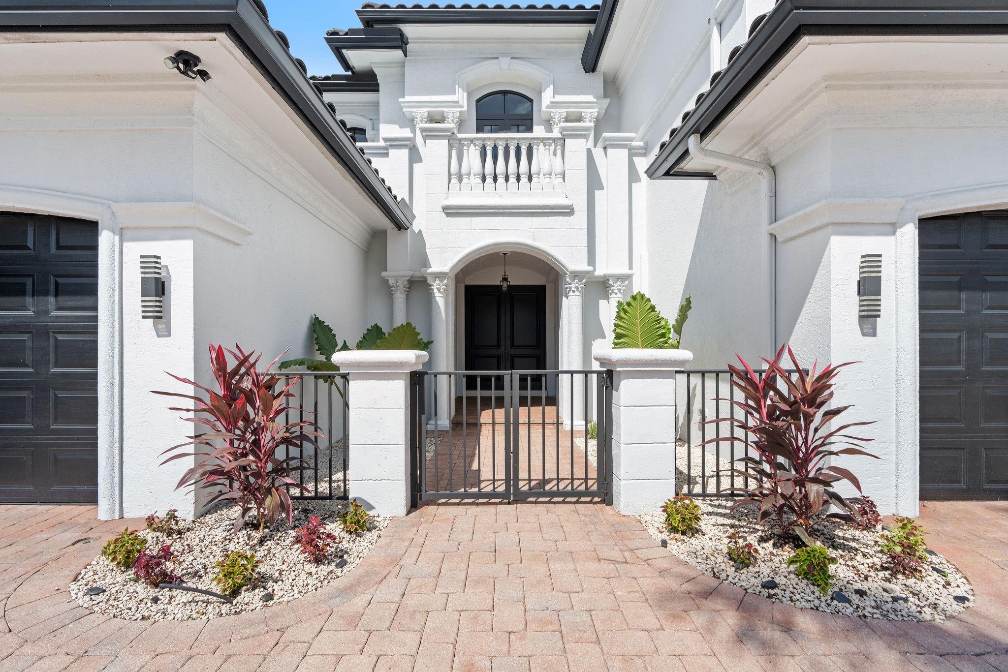 17935 MONTE VISTA DR