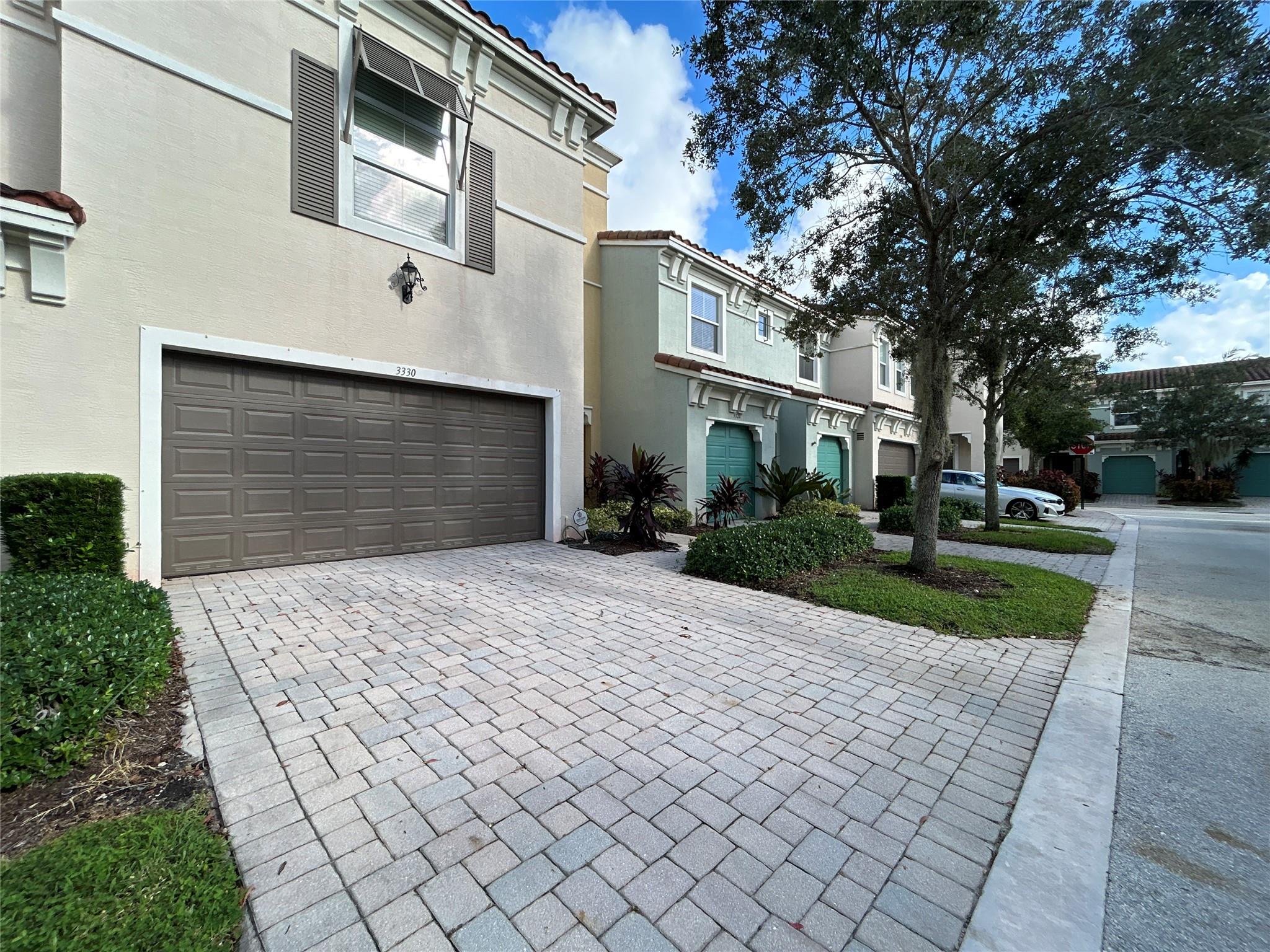 3330 NW 124 WAY 3330