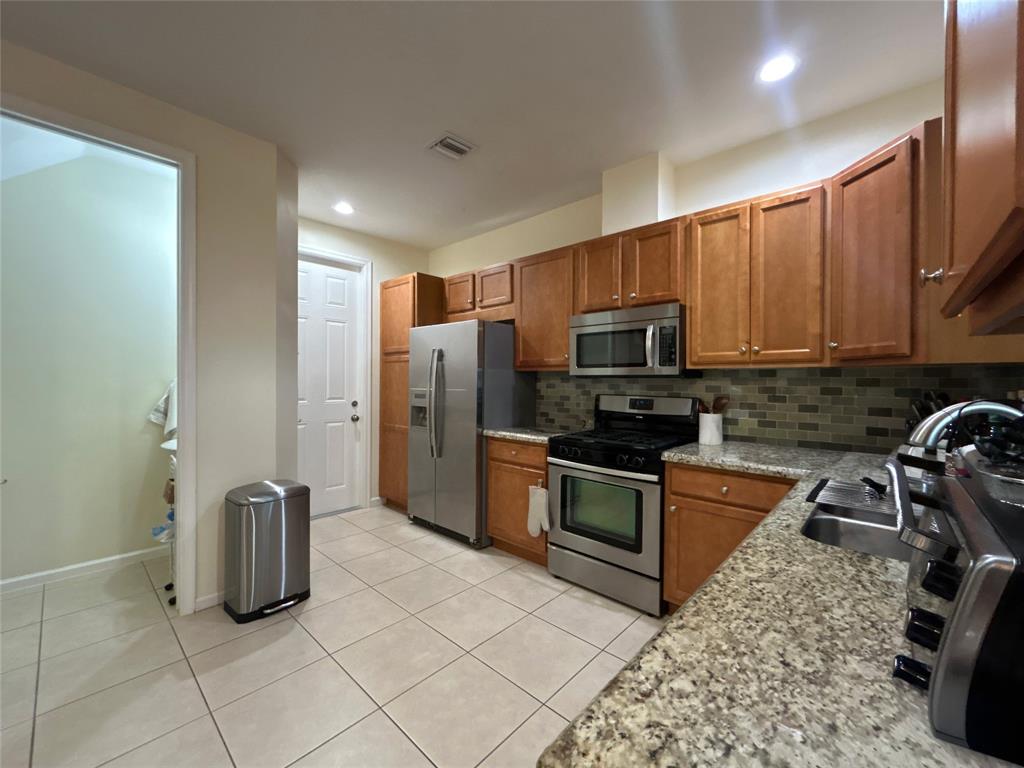 3330 NW 124 WAY 3330