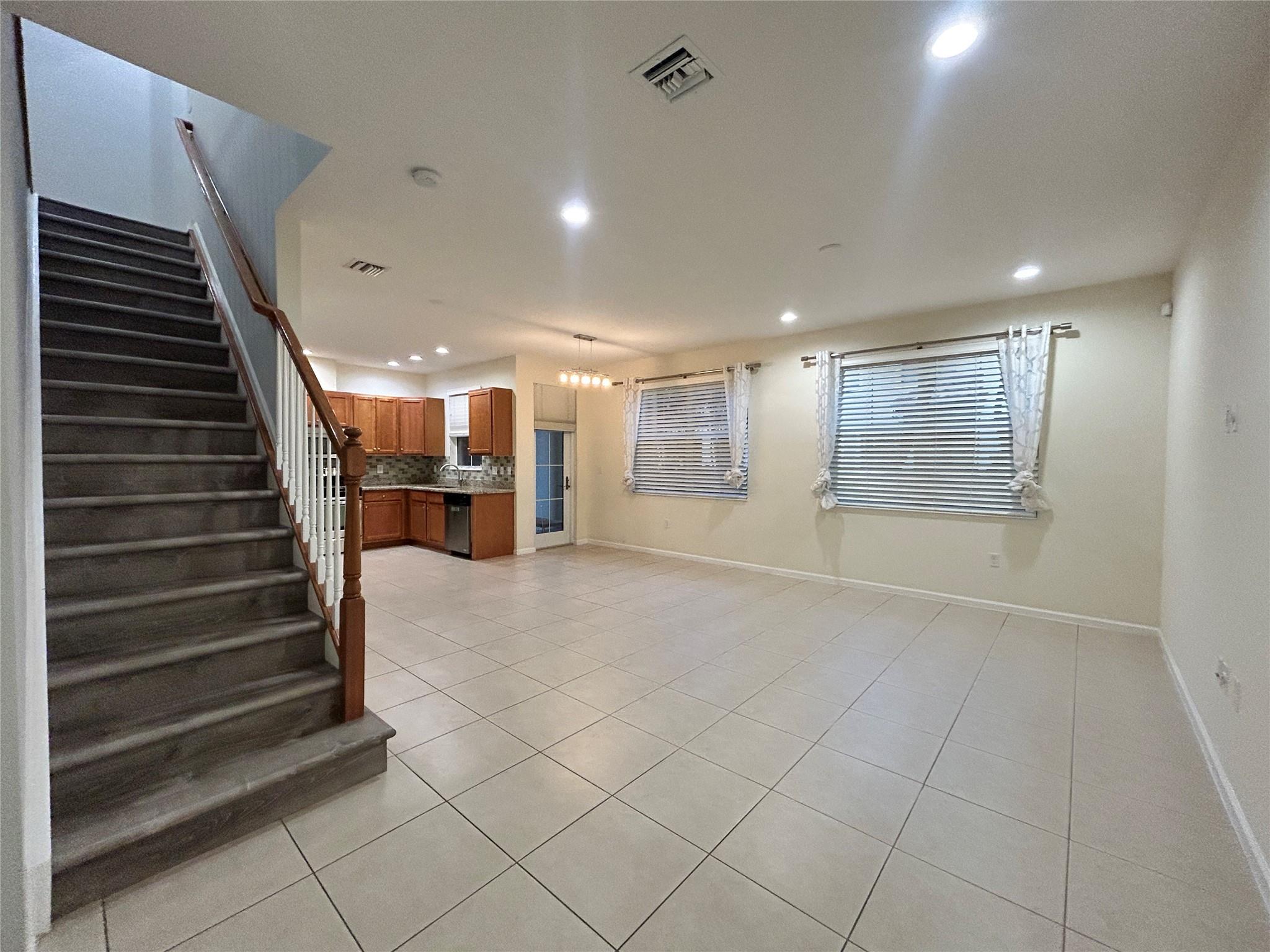 3330 NW 124 WAY 3330