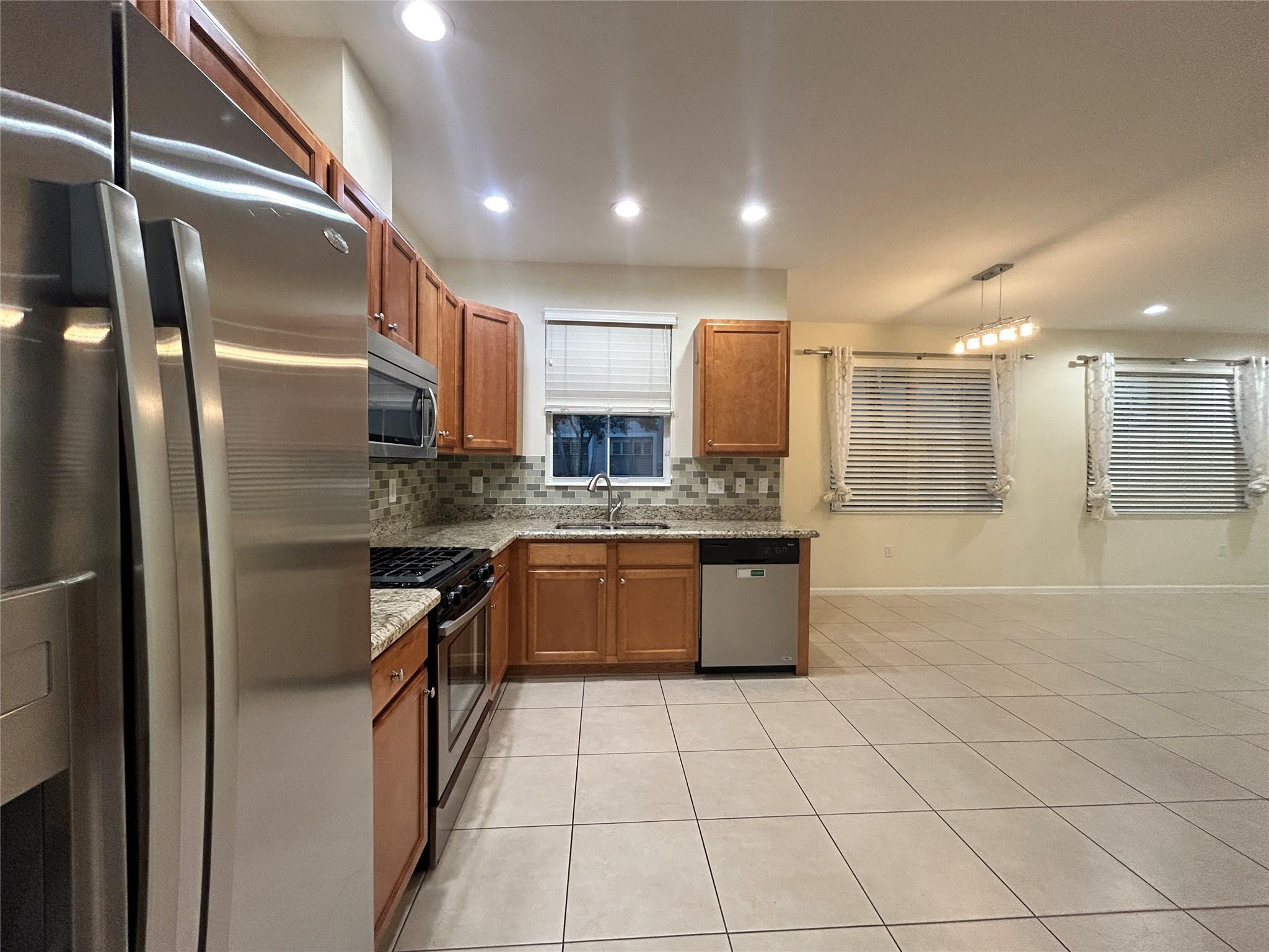 3330 NW 124 WAY 3330