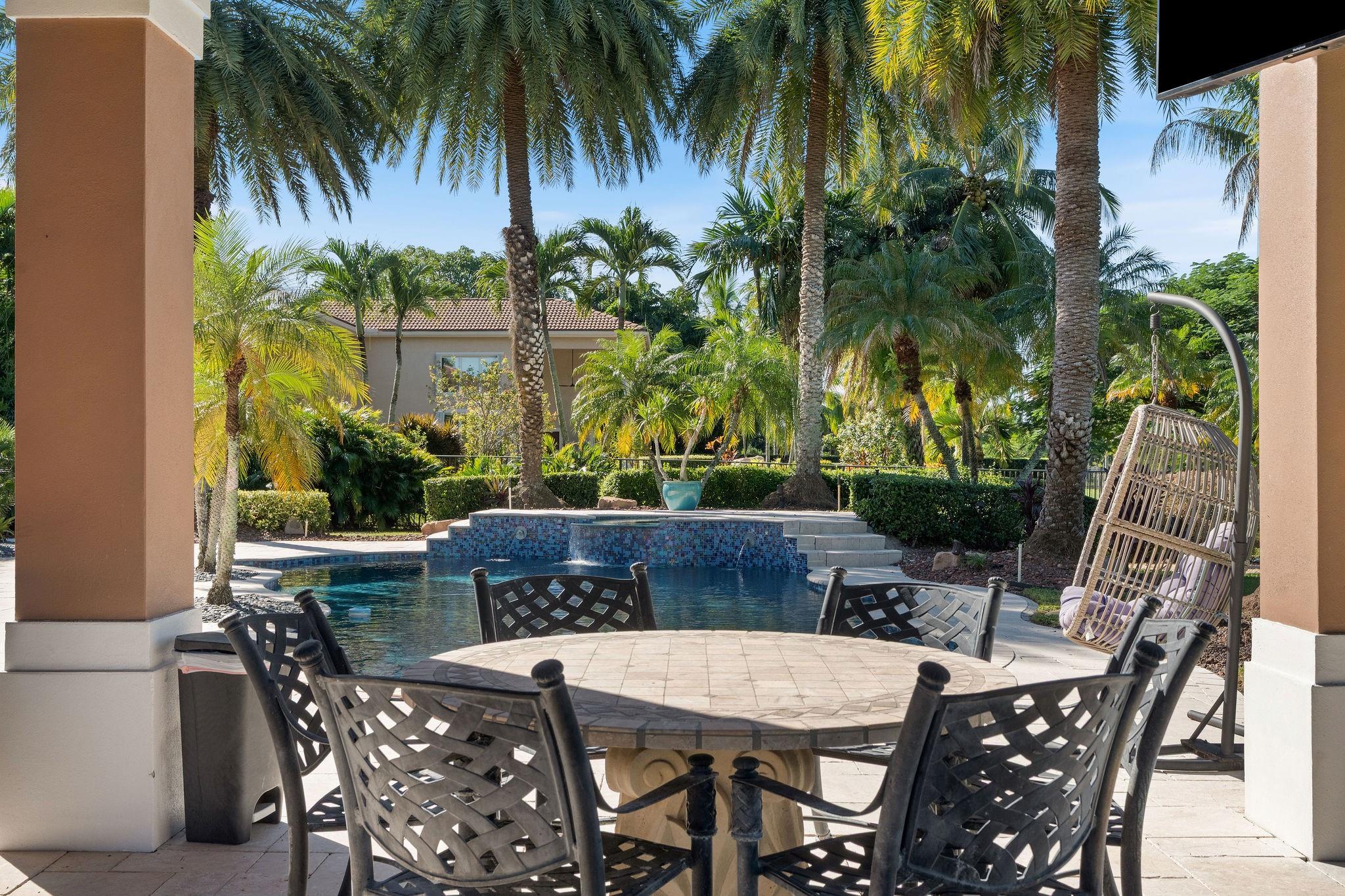 3413 DOVECOTE MEADOW LN