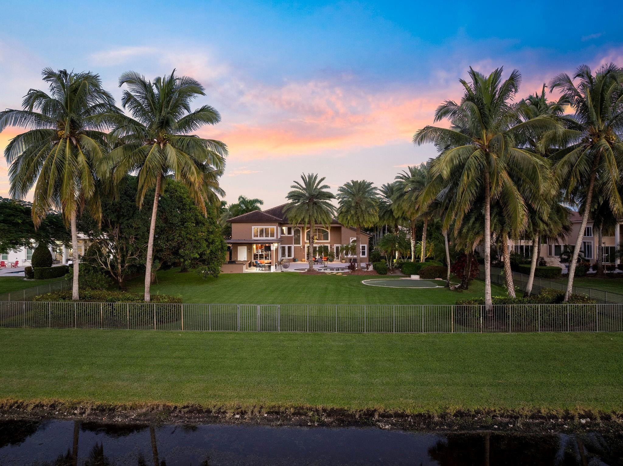 3413 DOVECOTE MEADOW LN