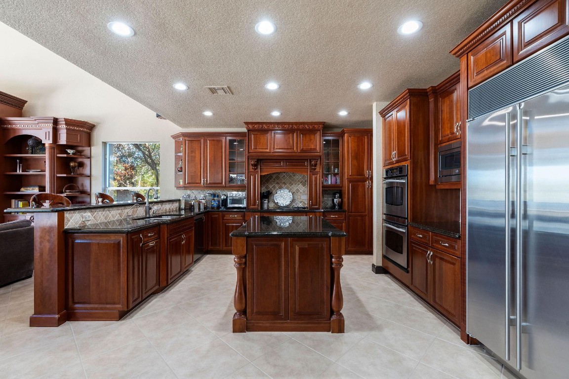 3413 DOVECOTE MEADOW LN