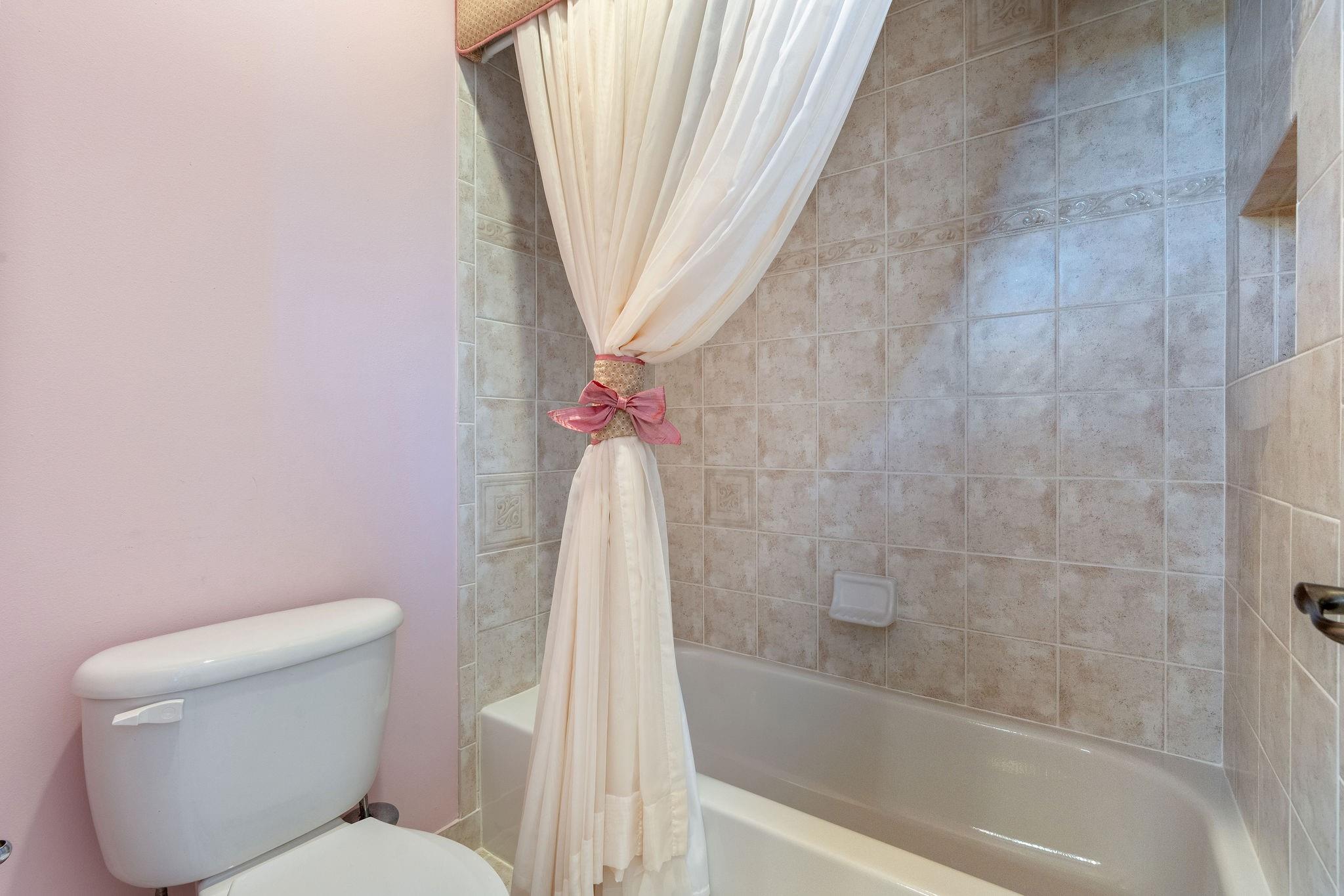 3413 DOVECOTE MEADOW LN