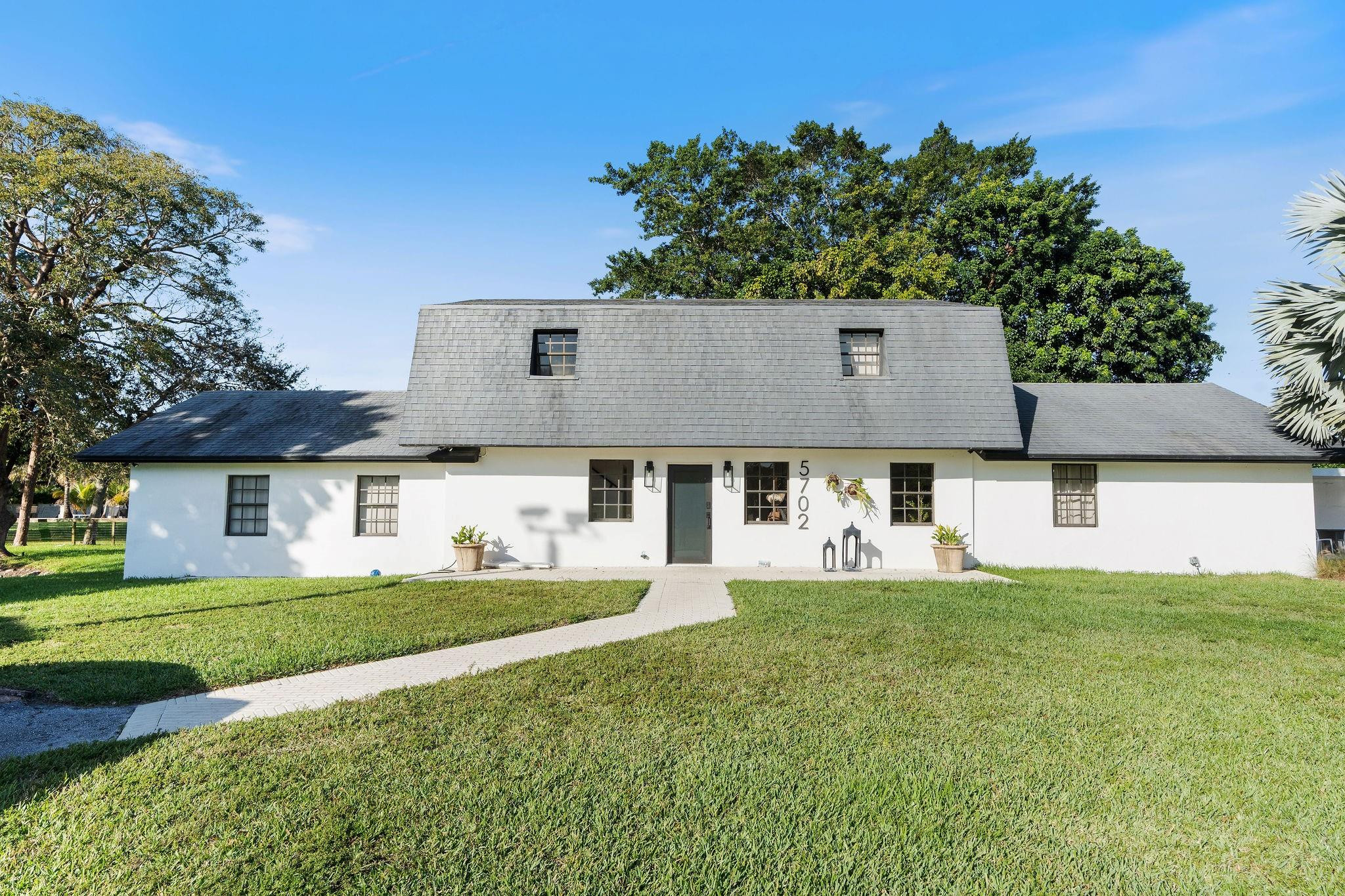 5702 SW 136 Avenue, Southwest Ranches