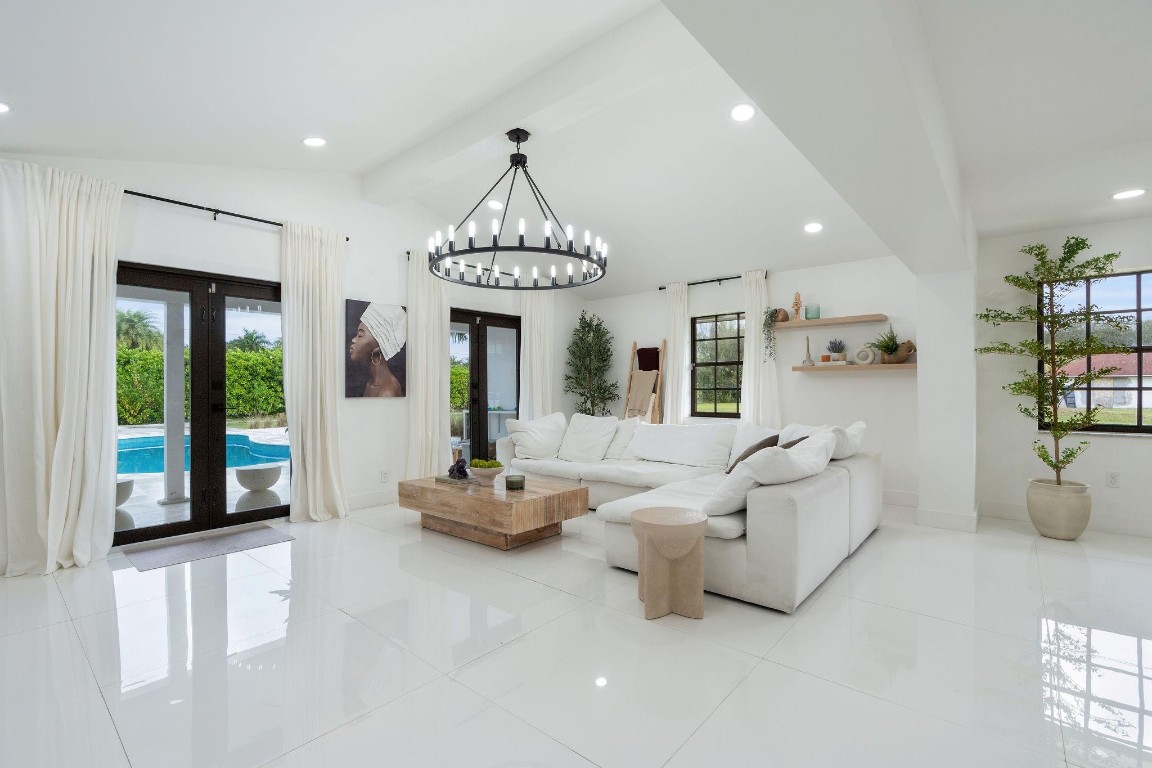 5702 SW 136 Avenue, Southwest Ranches