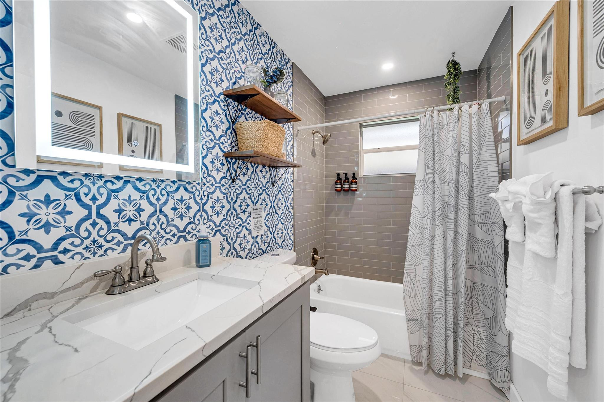 1004 SW 19 Street, Fort Lauderdale