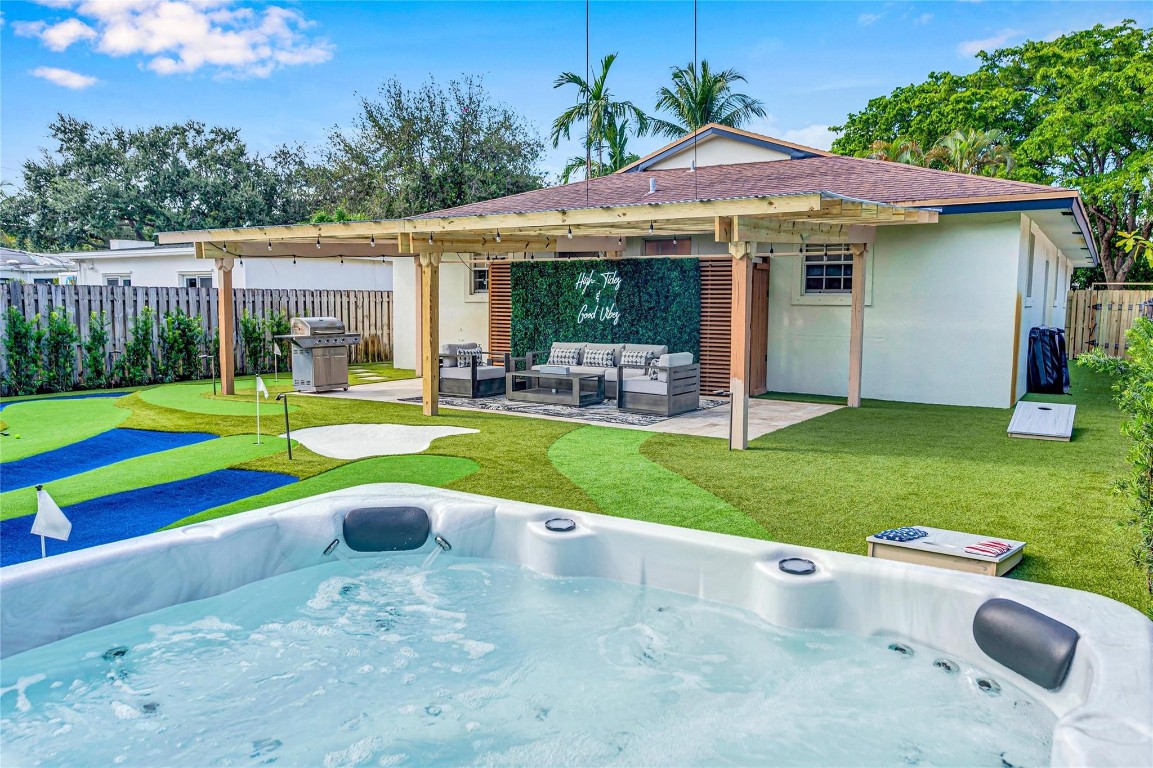 1004 SW 19 Street, Fort Lauderdale