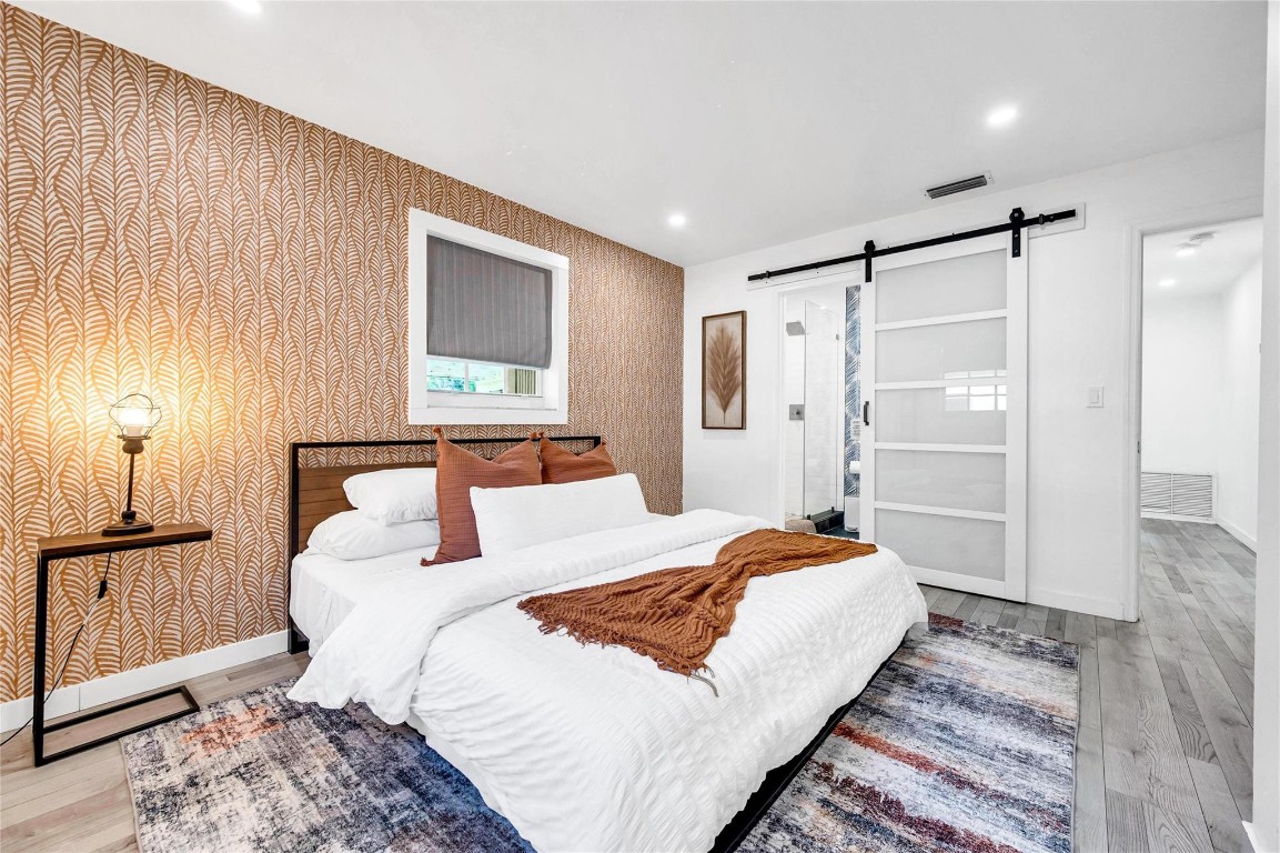 1004 SW 19 Street, Fort Lauderdale