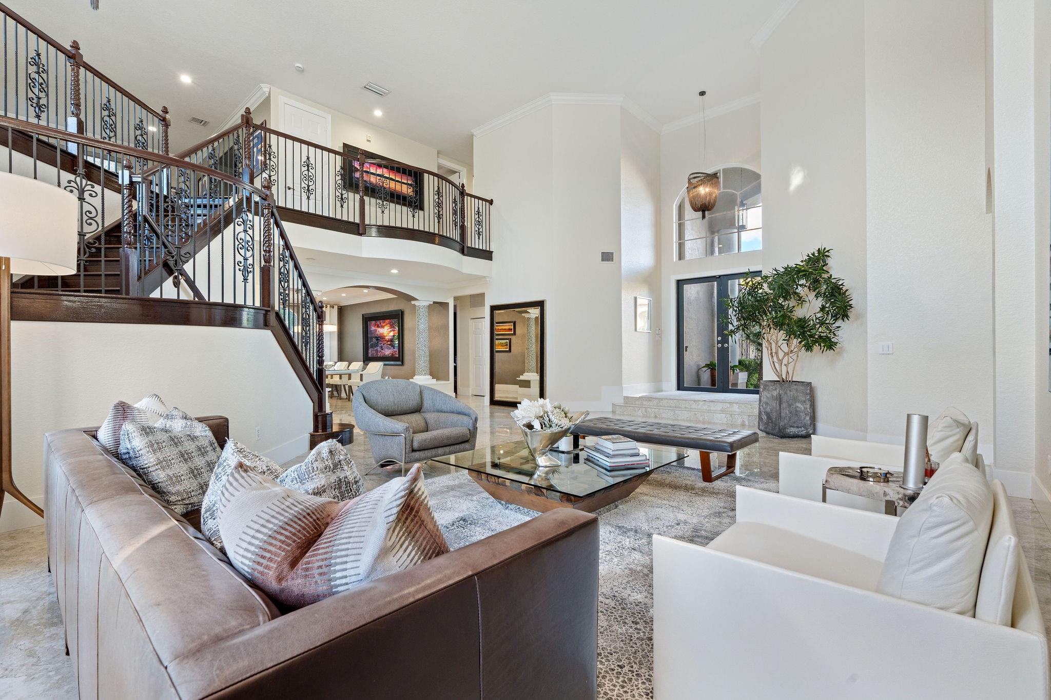 11382 Redberry Drive, Davie