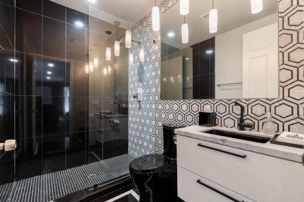 11382 Redberry Drive, Davie