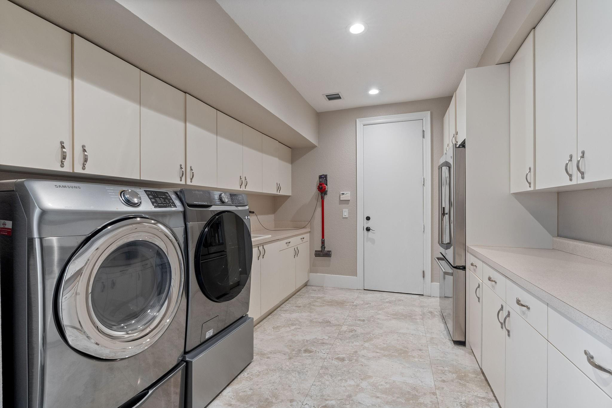 11382 Redberry Drive, Davie