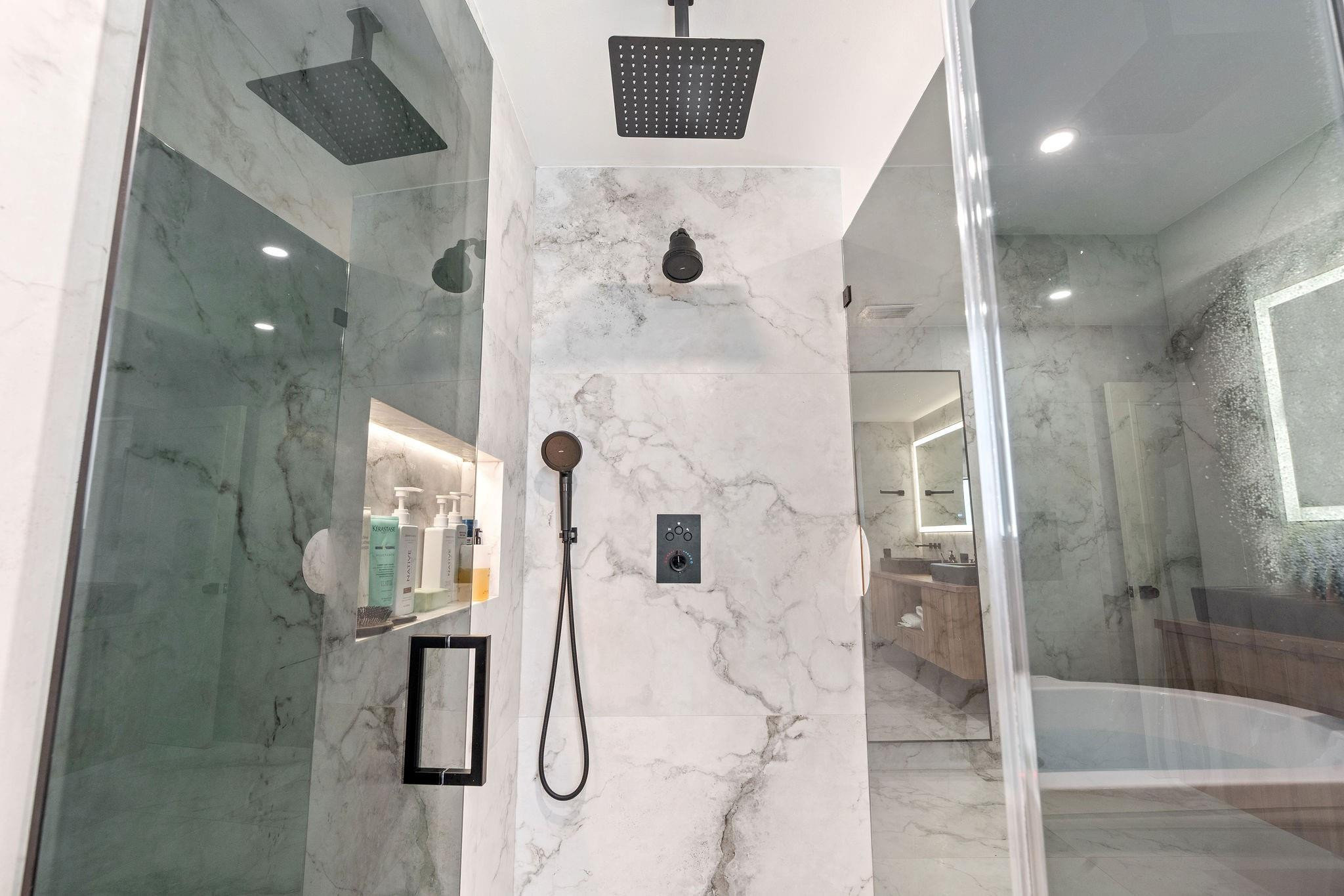 700 S Old Nob Hill Road, Plantation