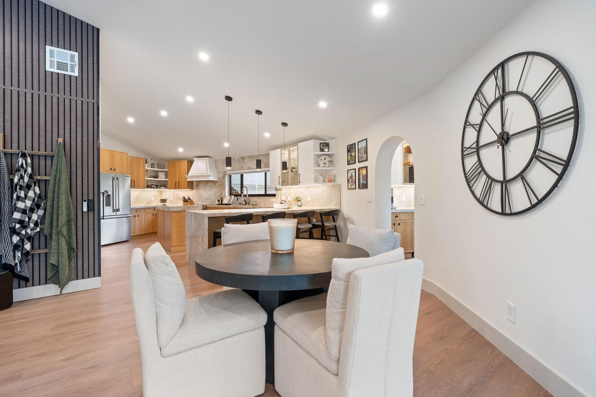 700 S Old Nob Hill Road, Plantation