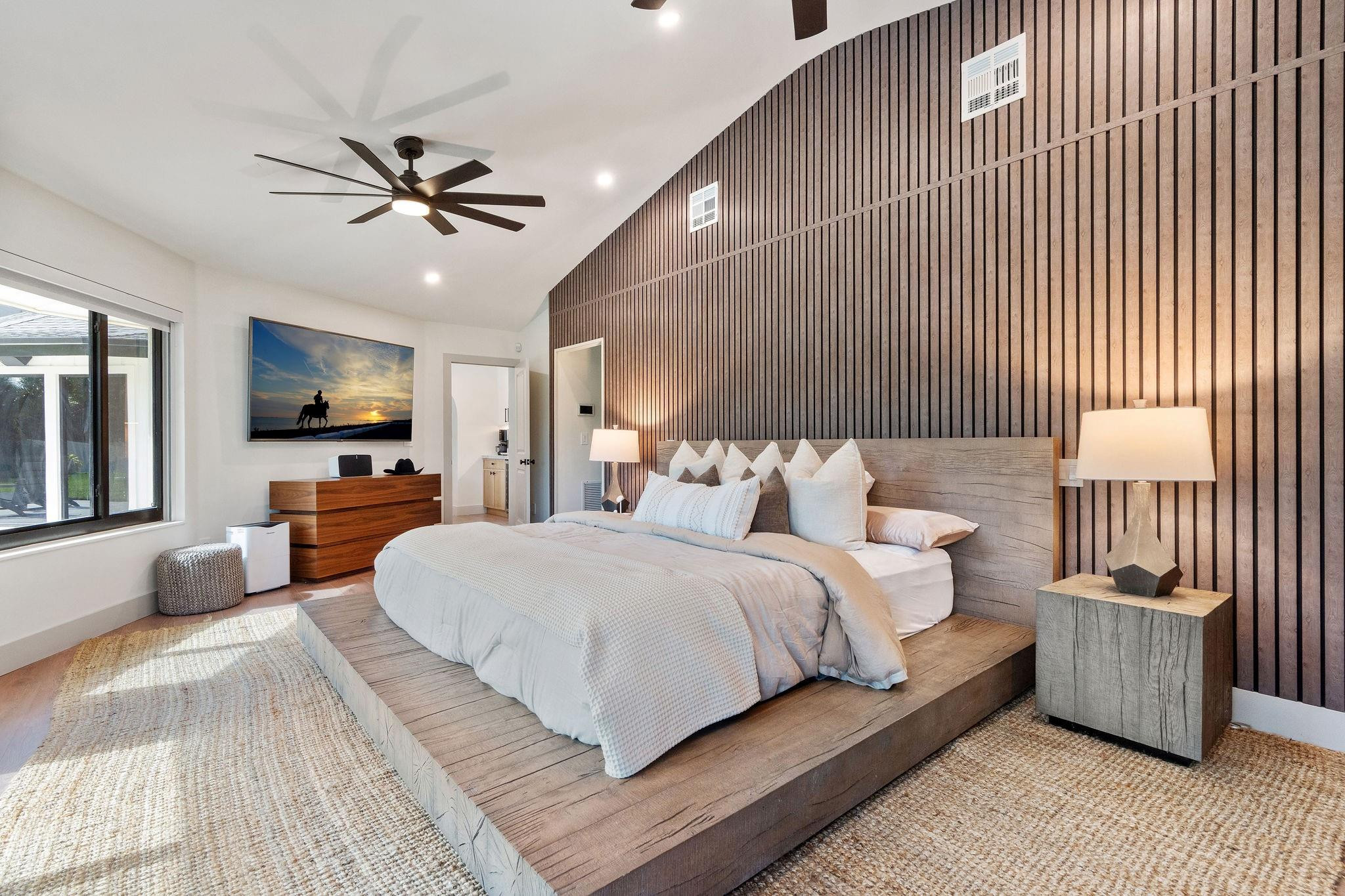 700 S Old Nob Hill Road, Plantation