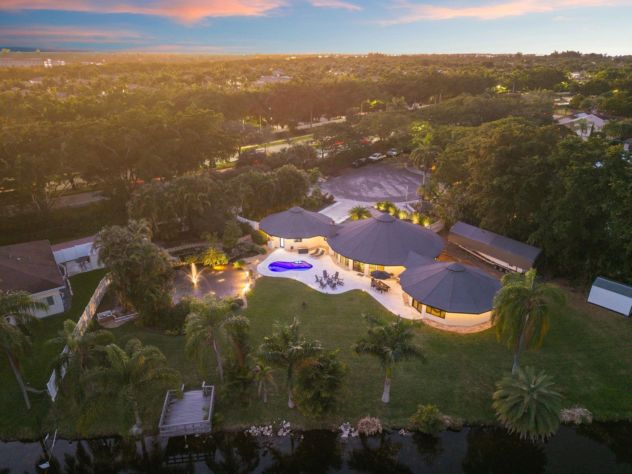 700 S Old Nob Hill Road, Plantation