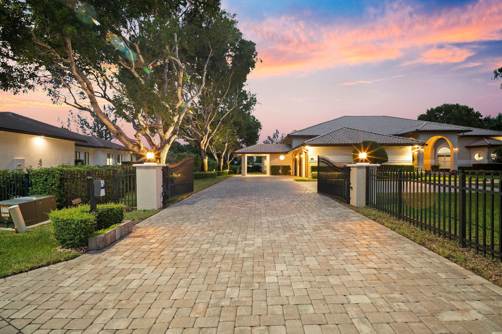 11831 NW 9th Street