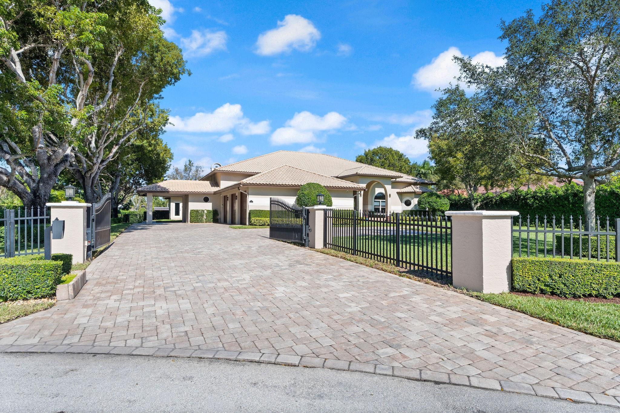 11831 NW 9th Street