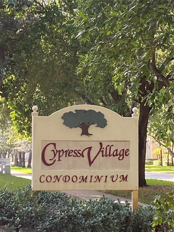 7200 Fairway Drive H 12