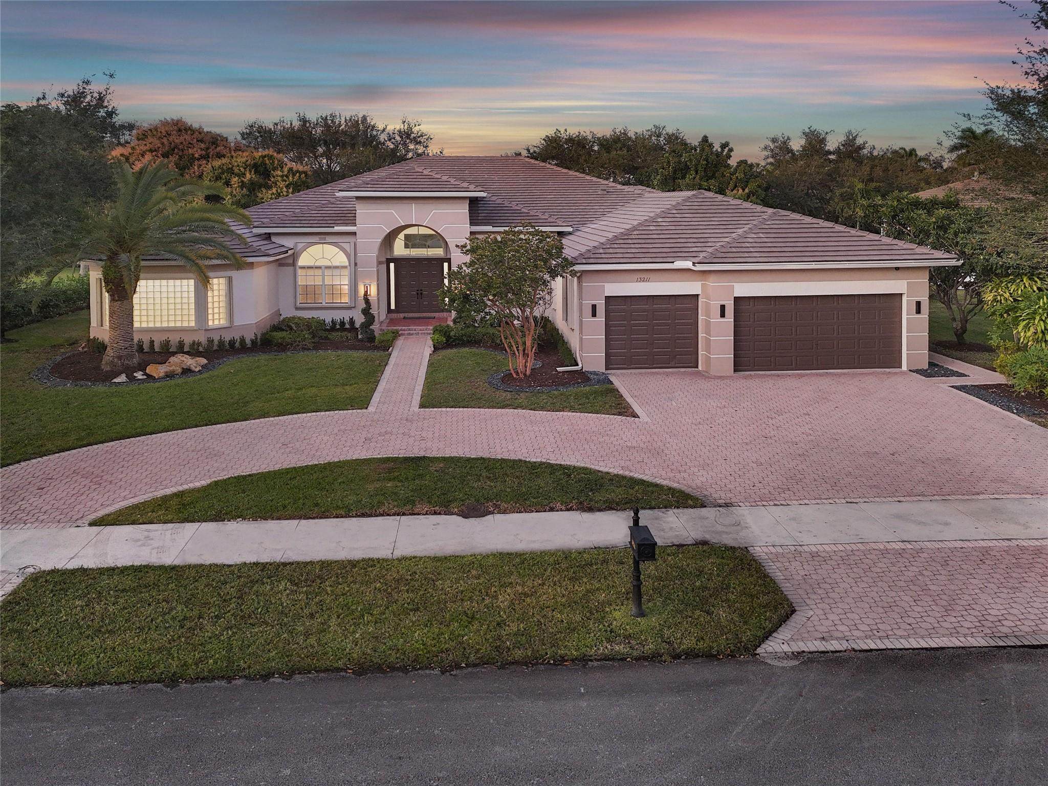 13211 SW 44th Street