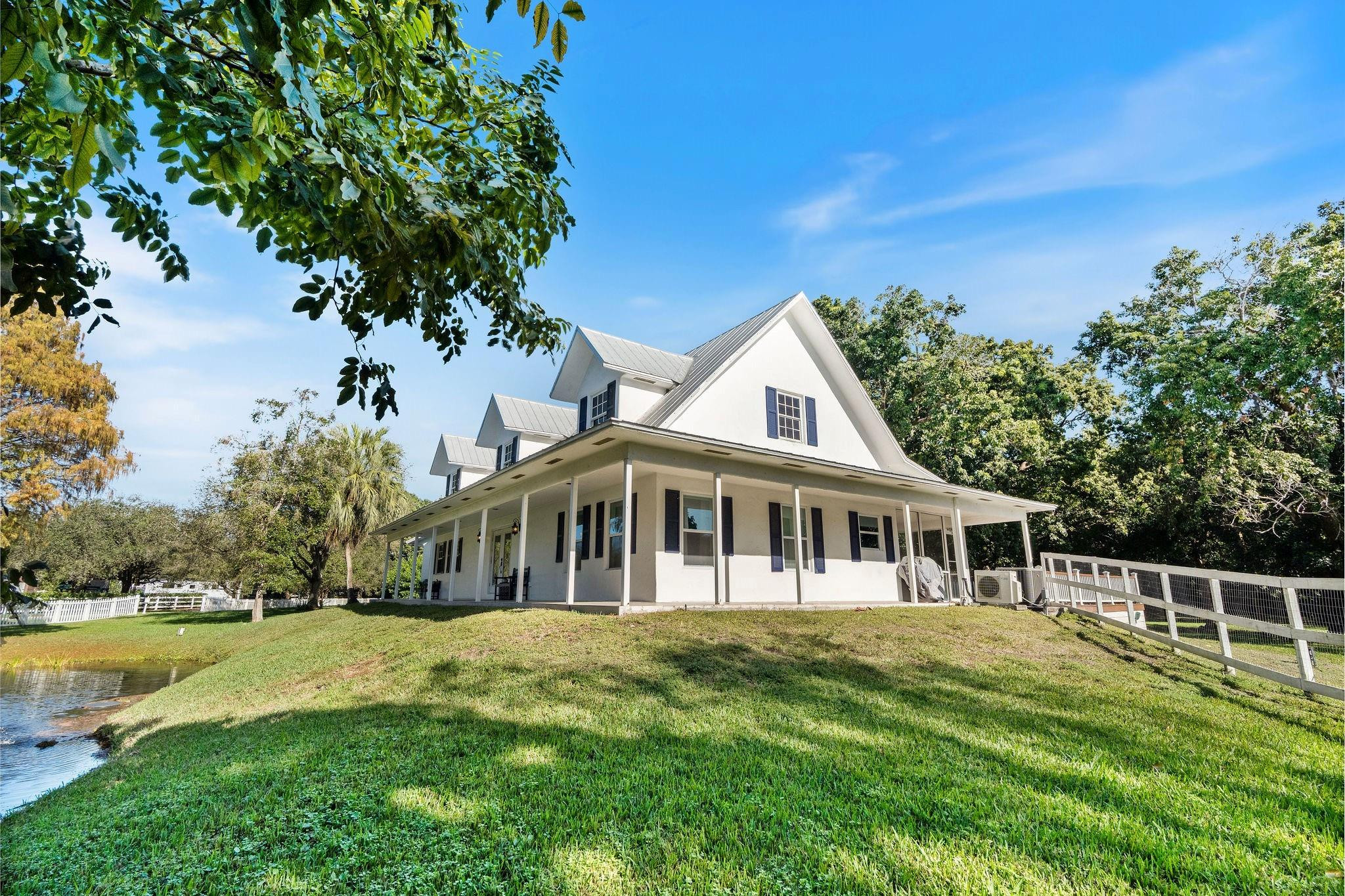 5750 James B. Pirtle Avenue