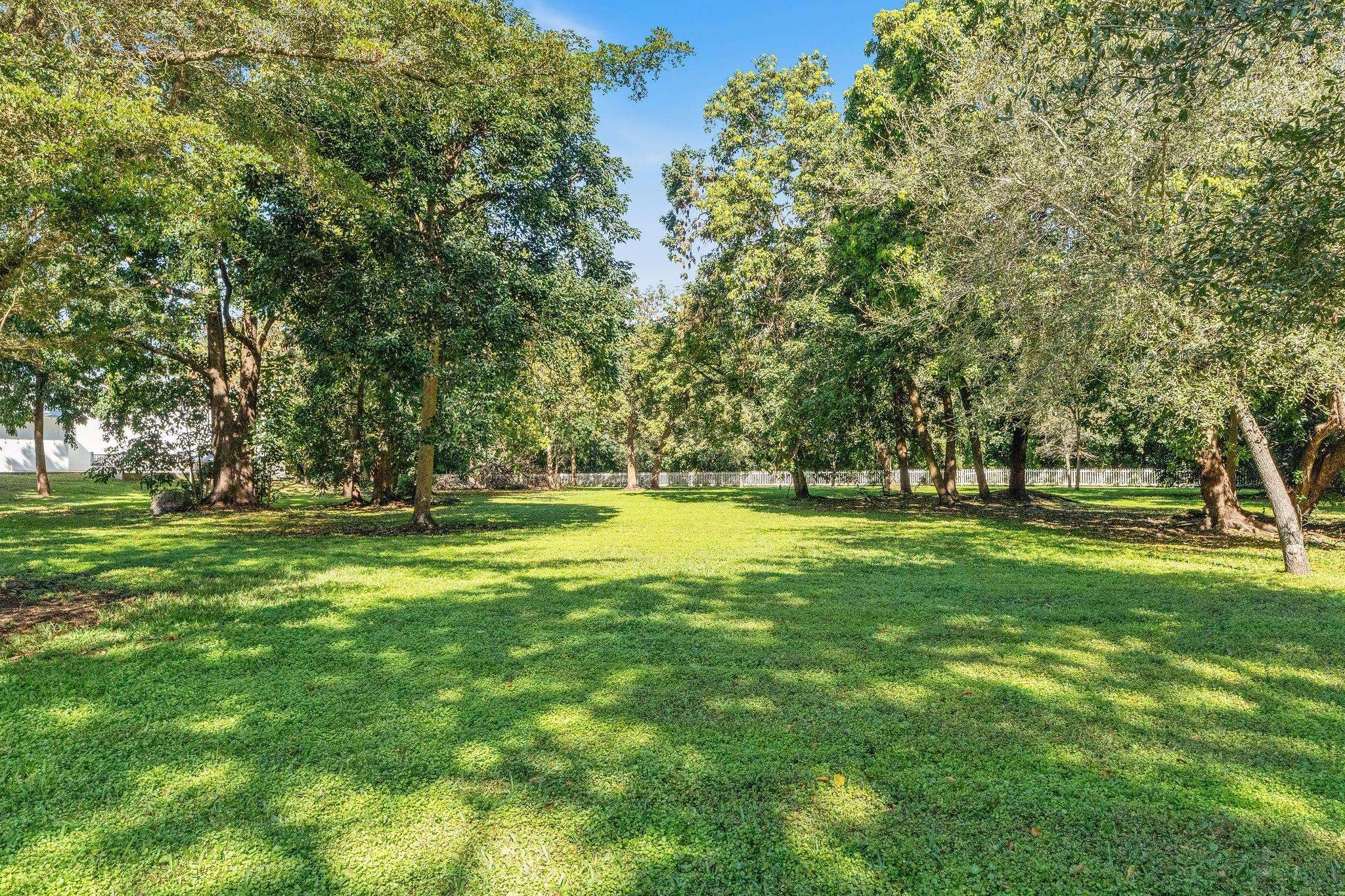 5750 James B. Pirtle Avenue