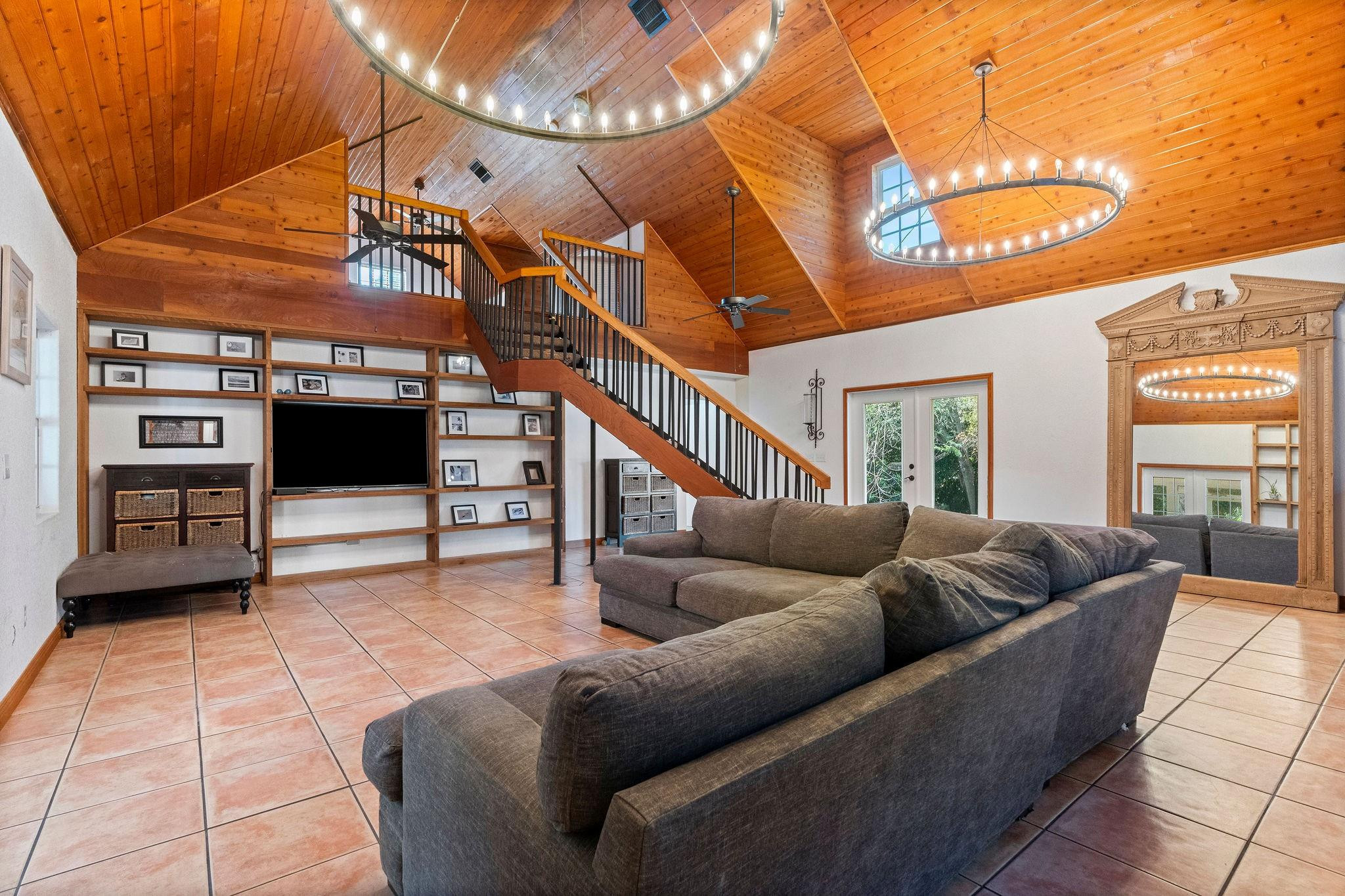 5750 James B. Pirtle Avenue