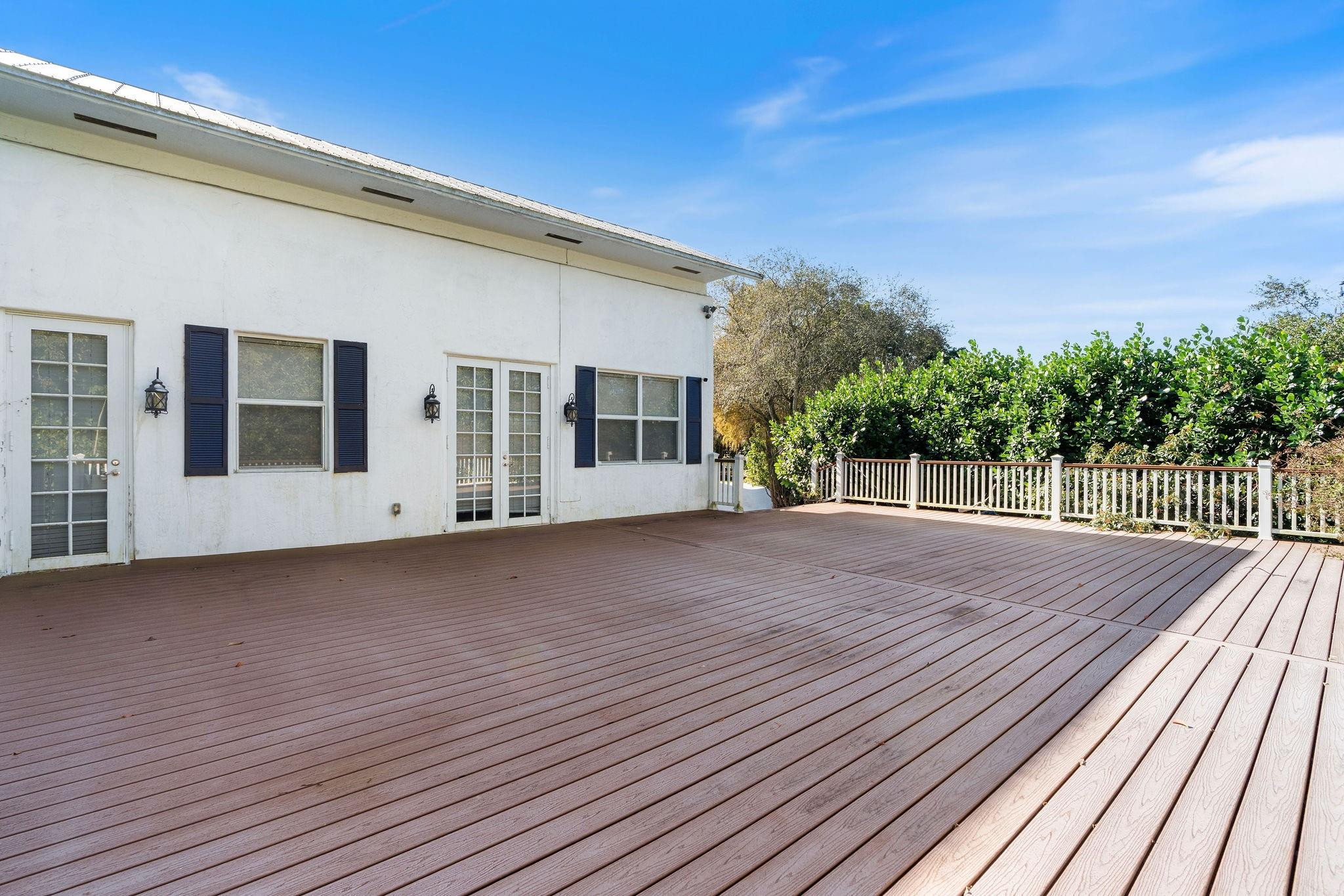 5750 James B. Pirtle Avenue