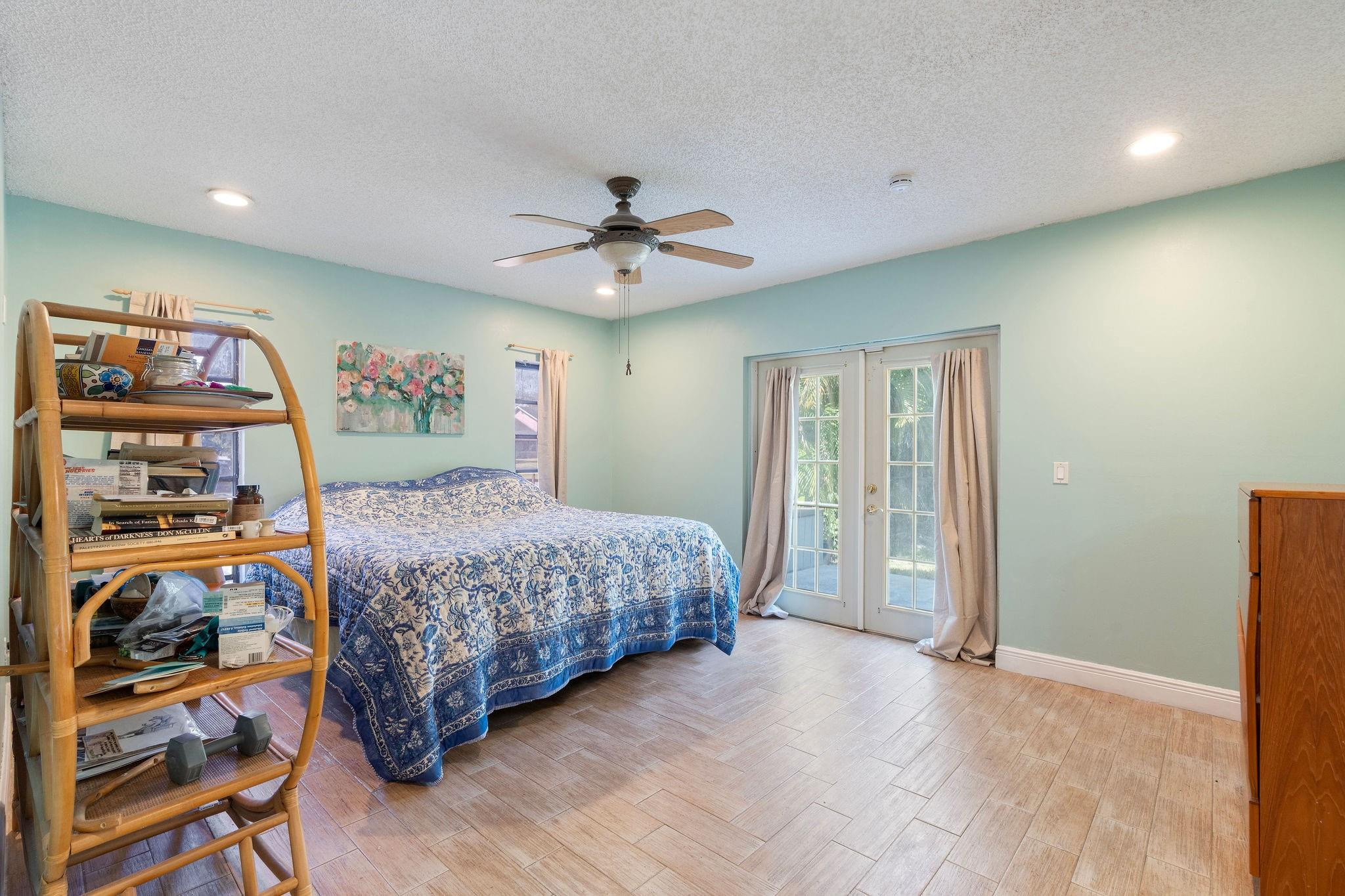 5400 SW 164 Terrace