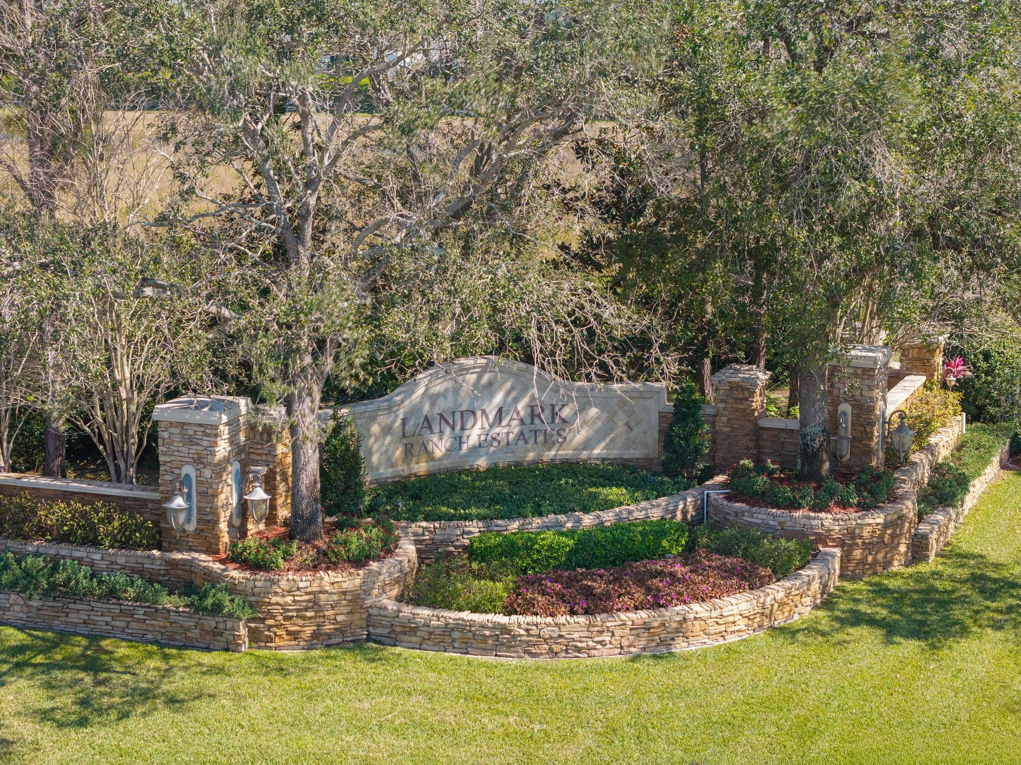 16850 Stratford Court