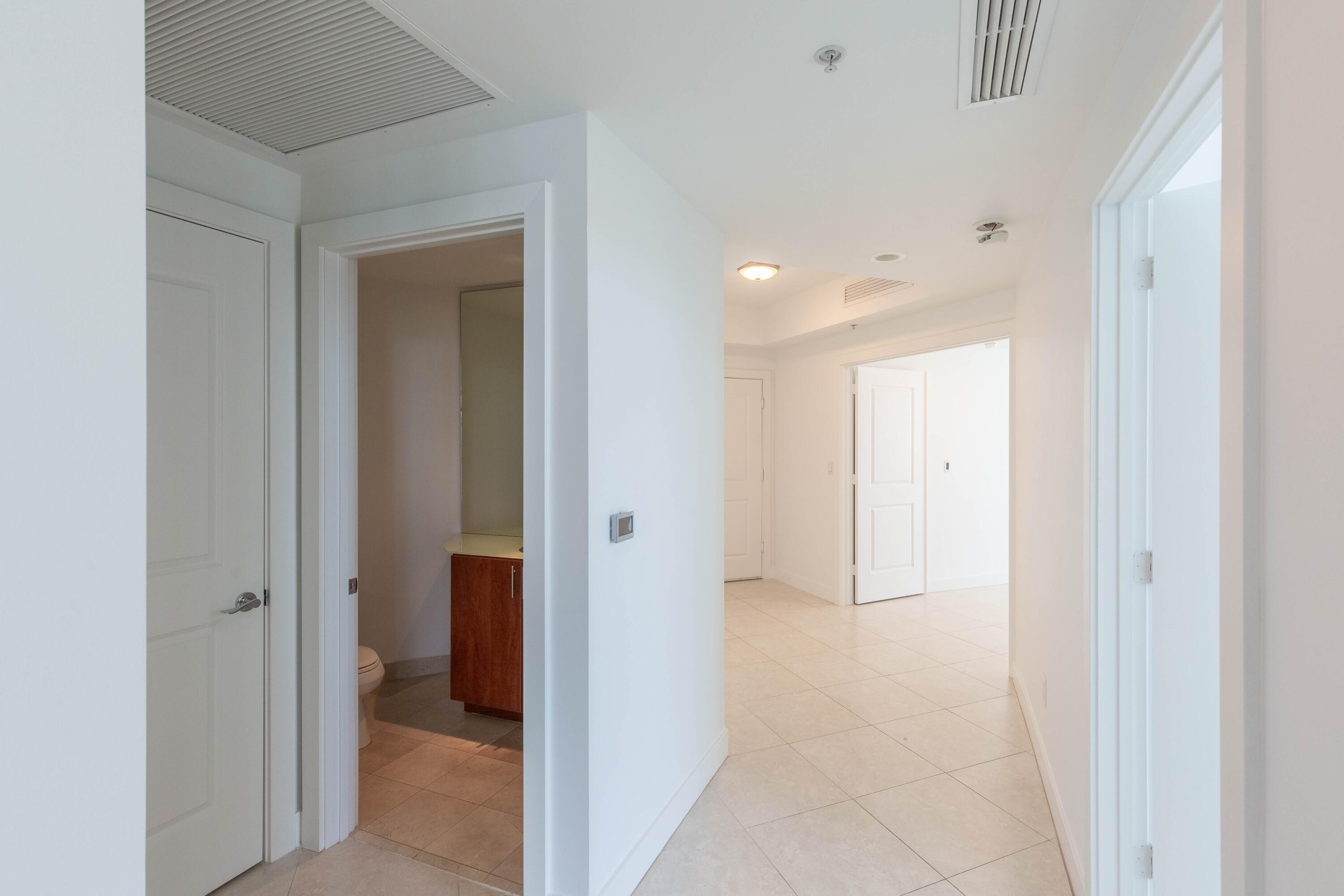 315 NE 3rd Avenue 1706