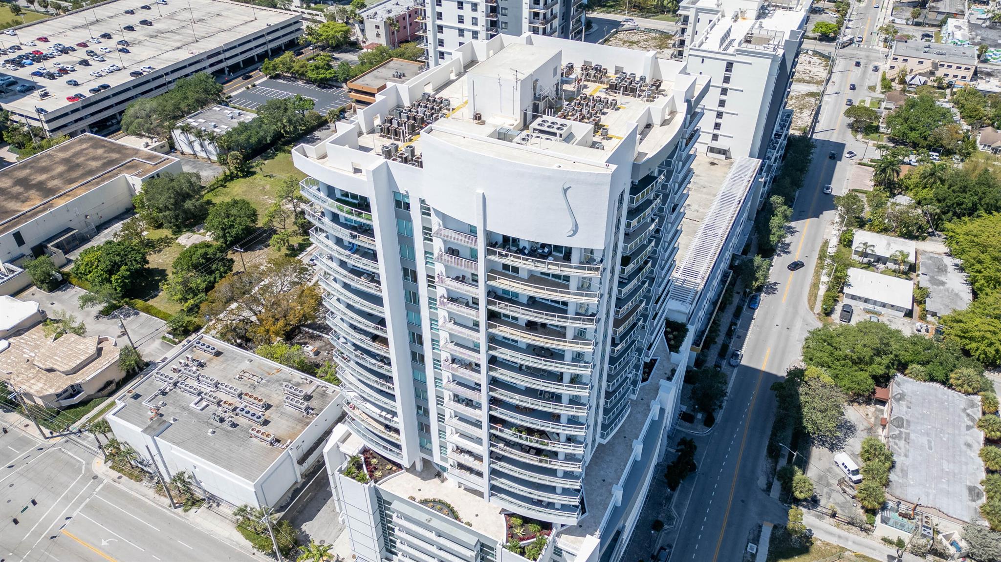 315 NE 3rd Avenue 1706