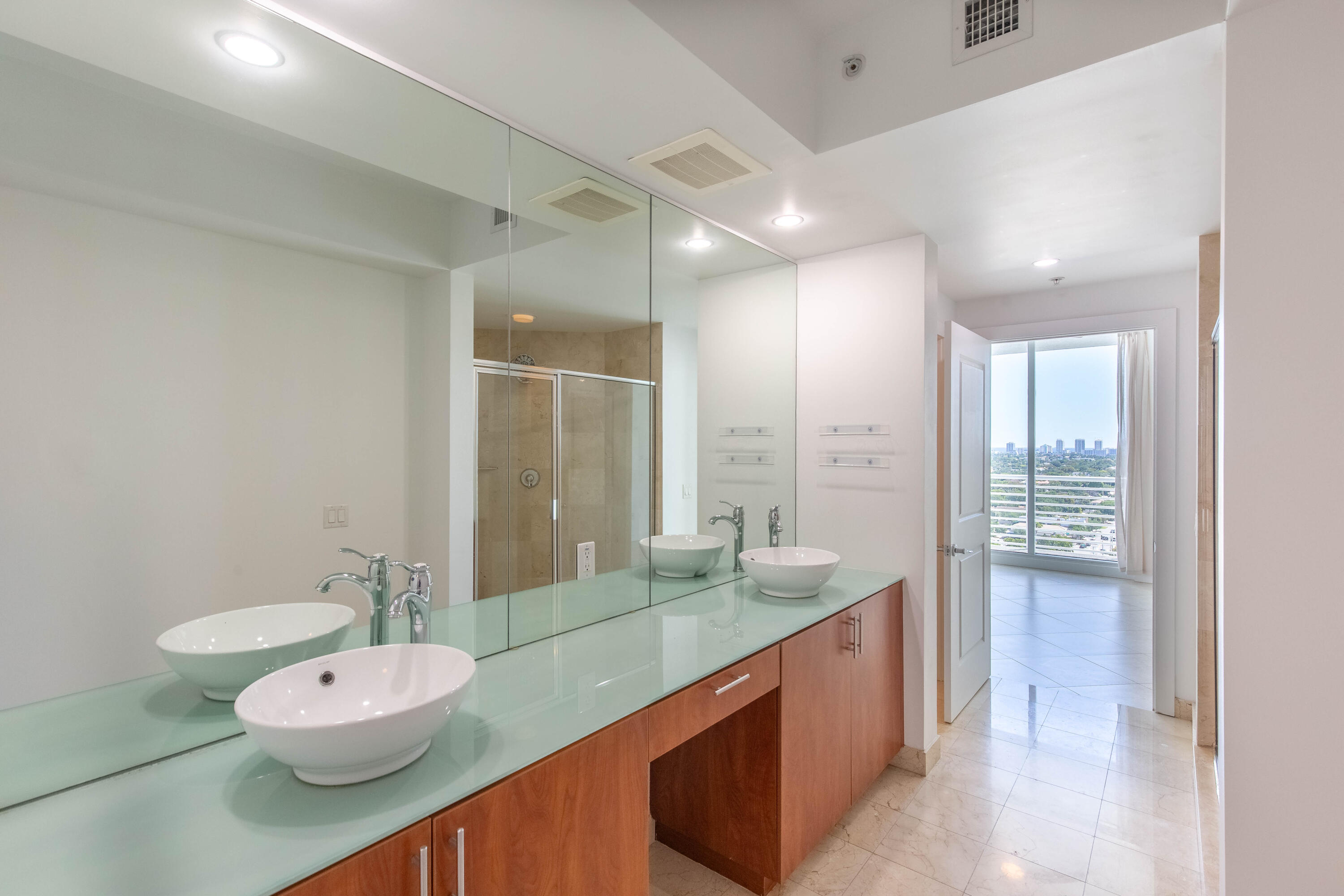 315 NE 3rd Avenue 1706