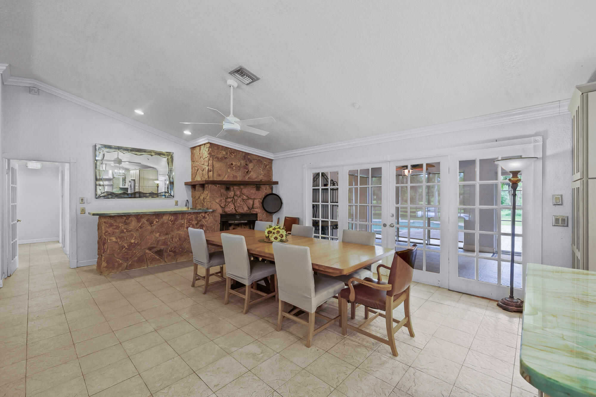 2619 Palm Deer Drive