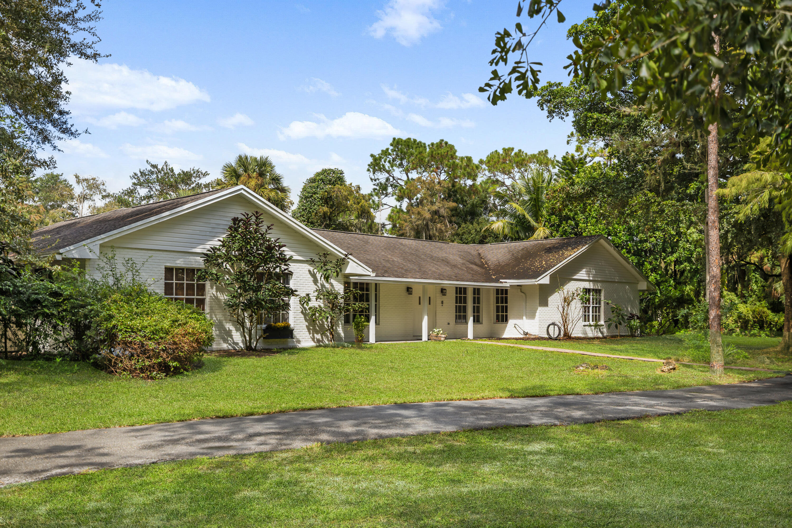 2619 Palm Deer Drive