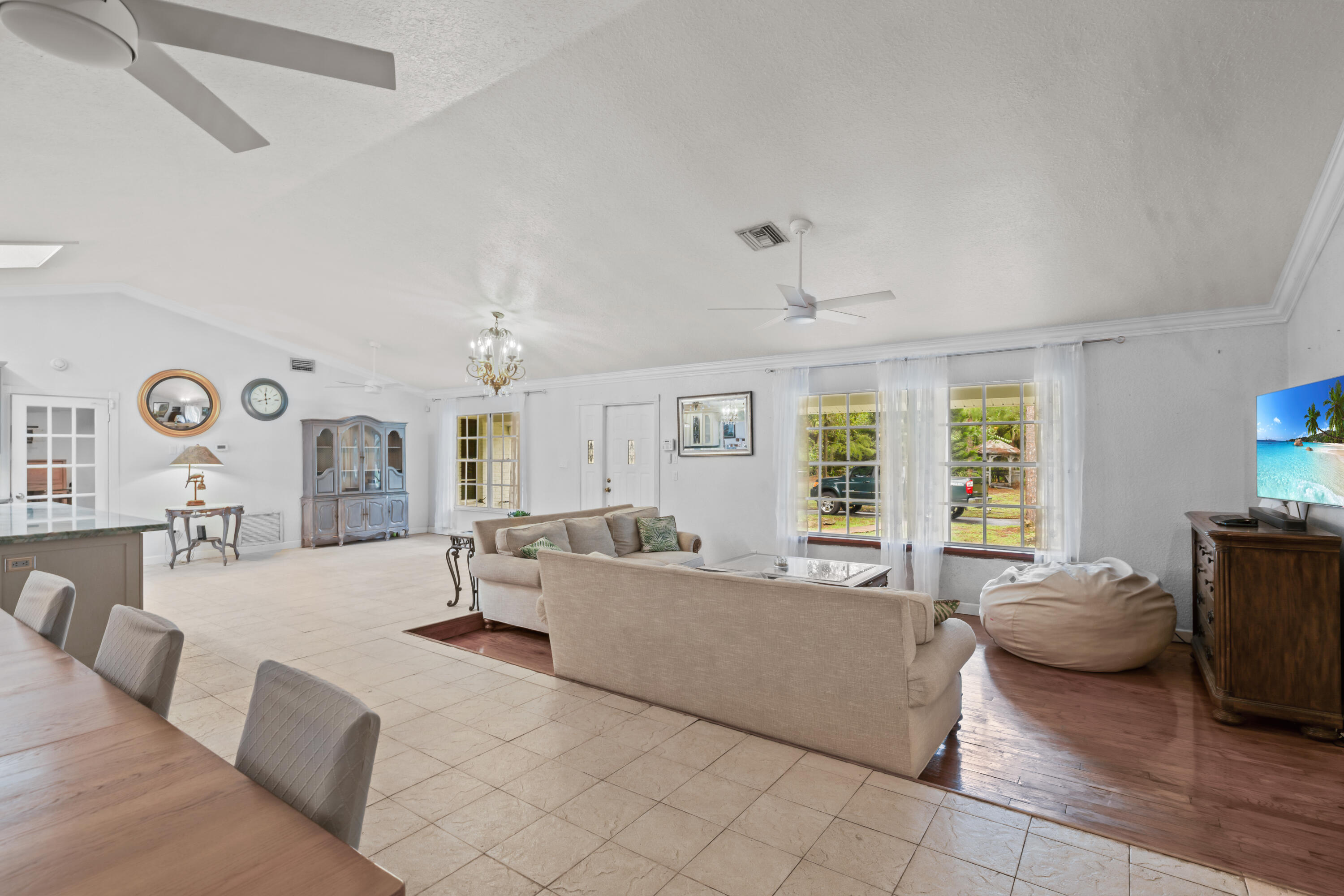 2619 Palm Deer Drive