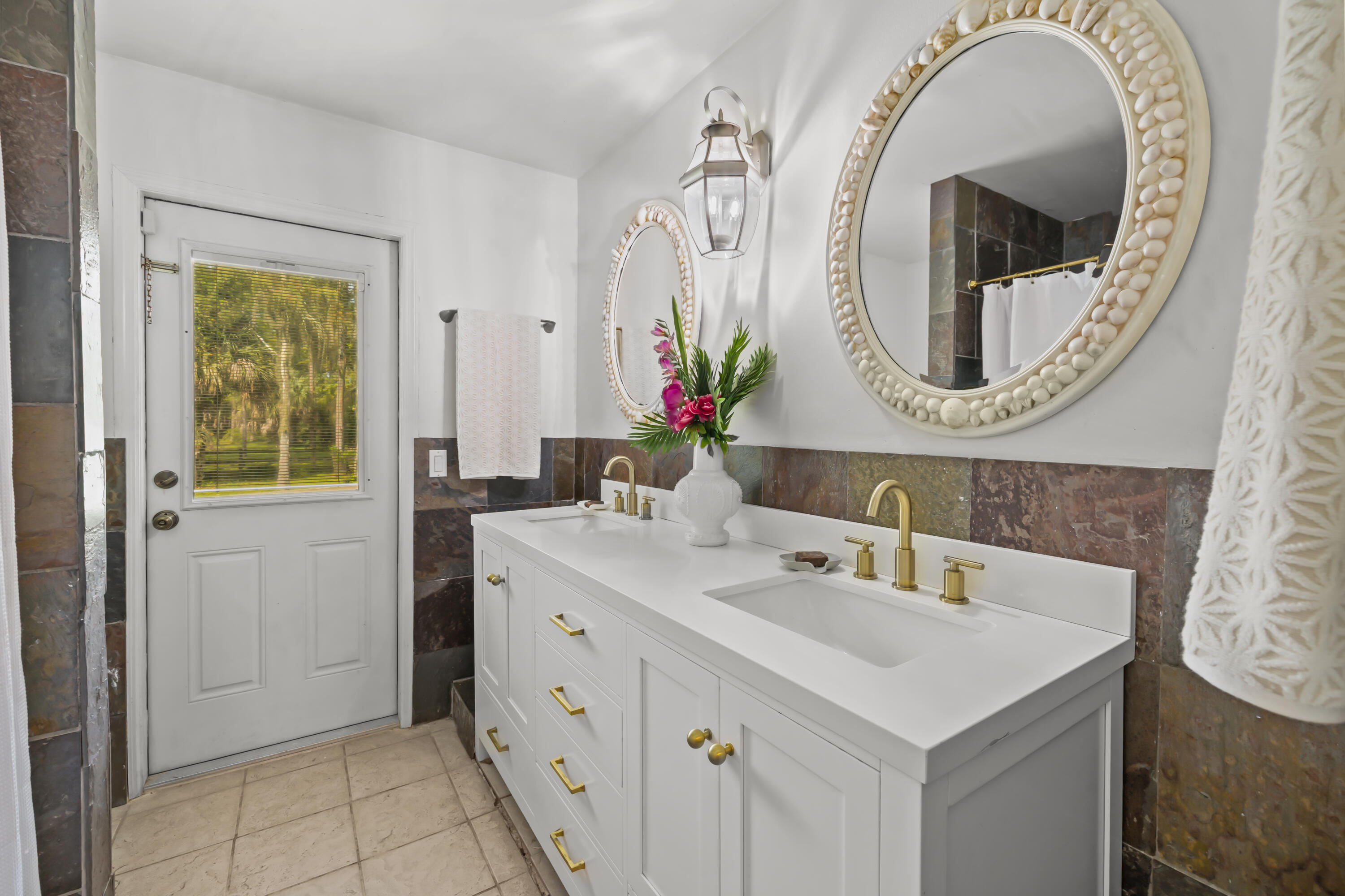 2619 Palm Deer Drive