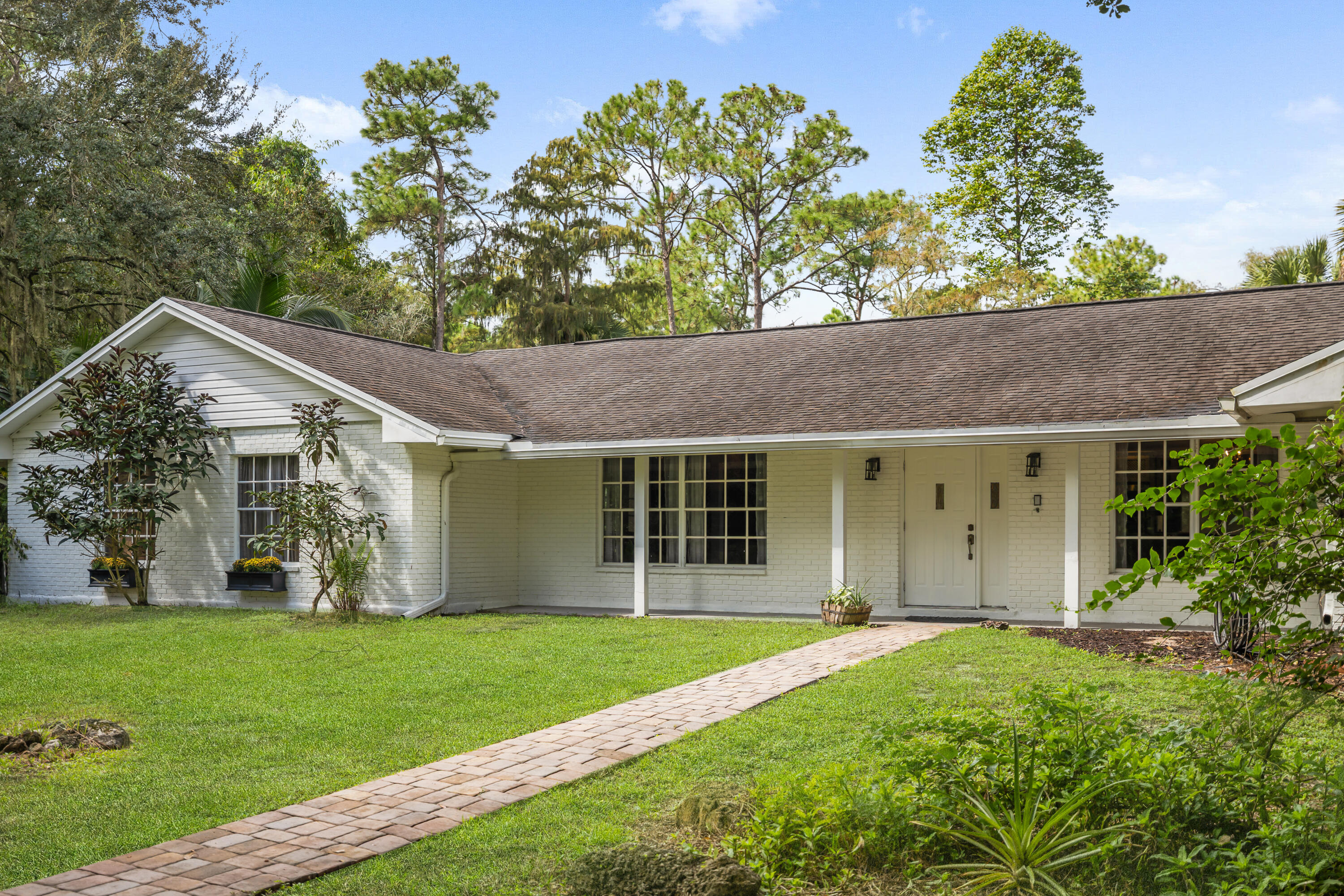 2619 Palm Deer Drive