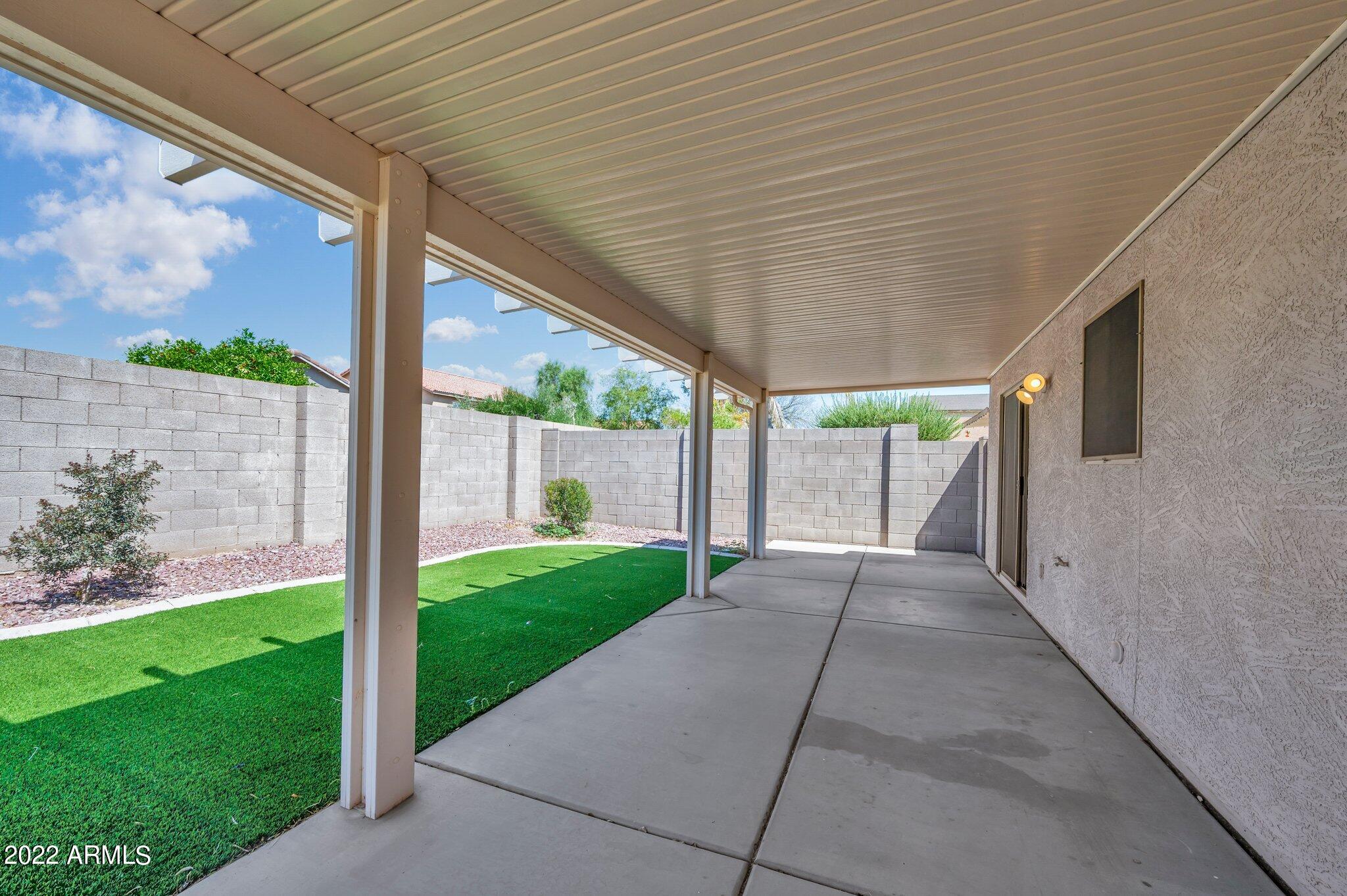 40440 N HIGH MEADOWS Drive