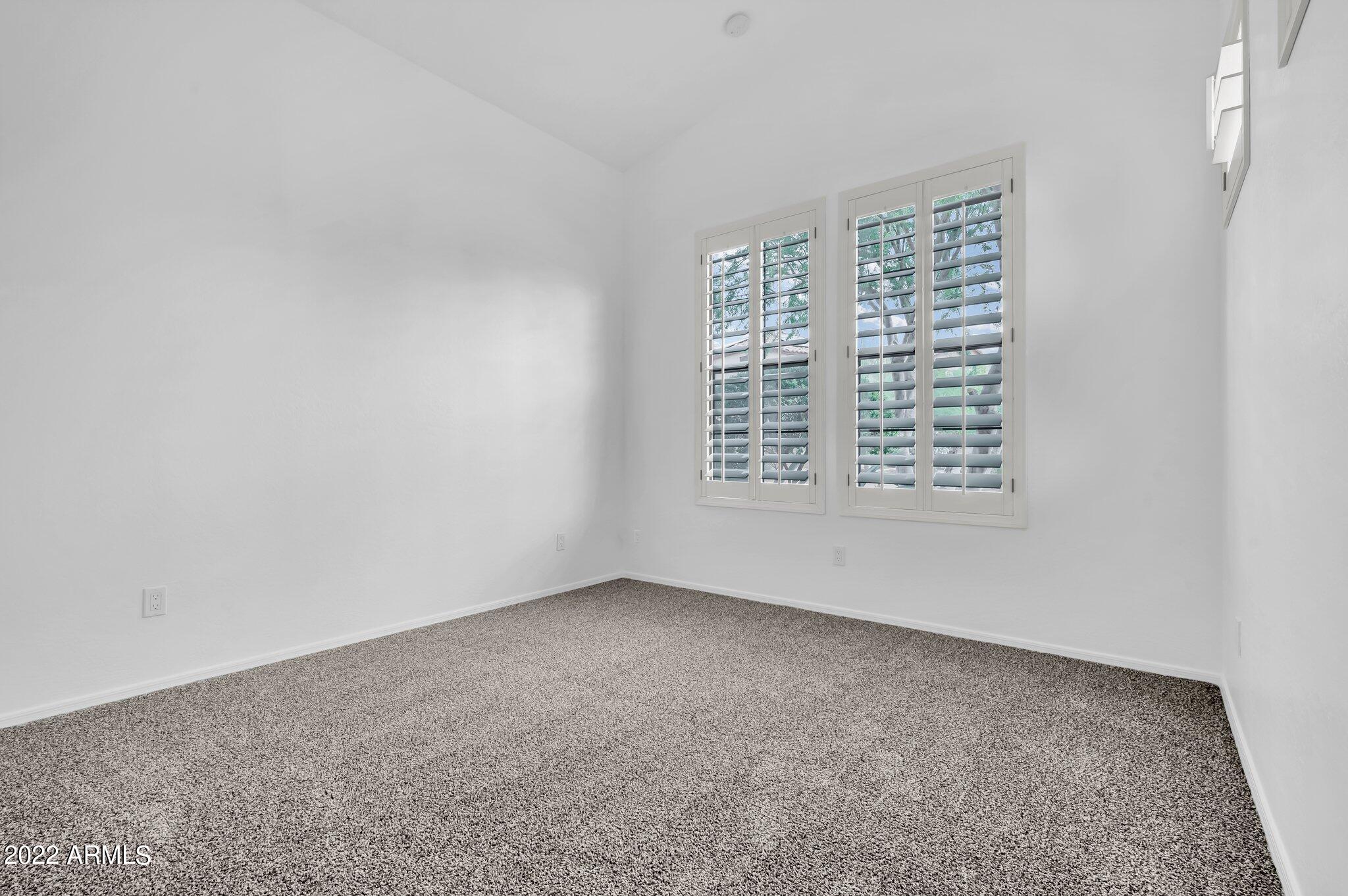 2728 N AUGUSTINE --