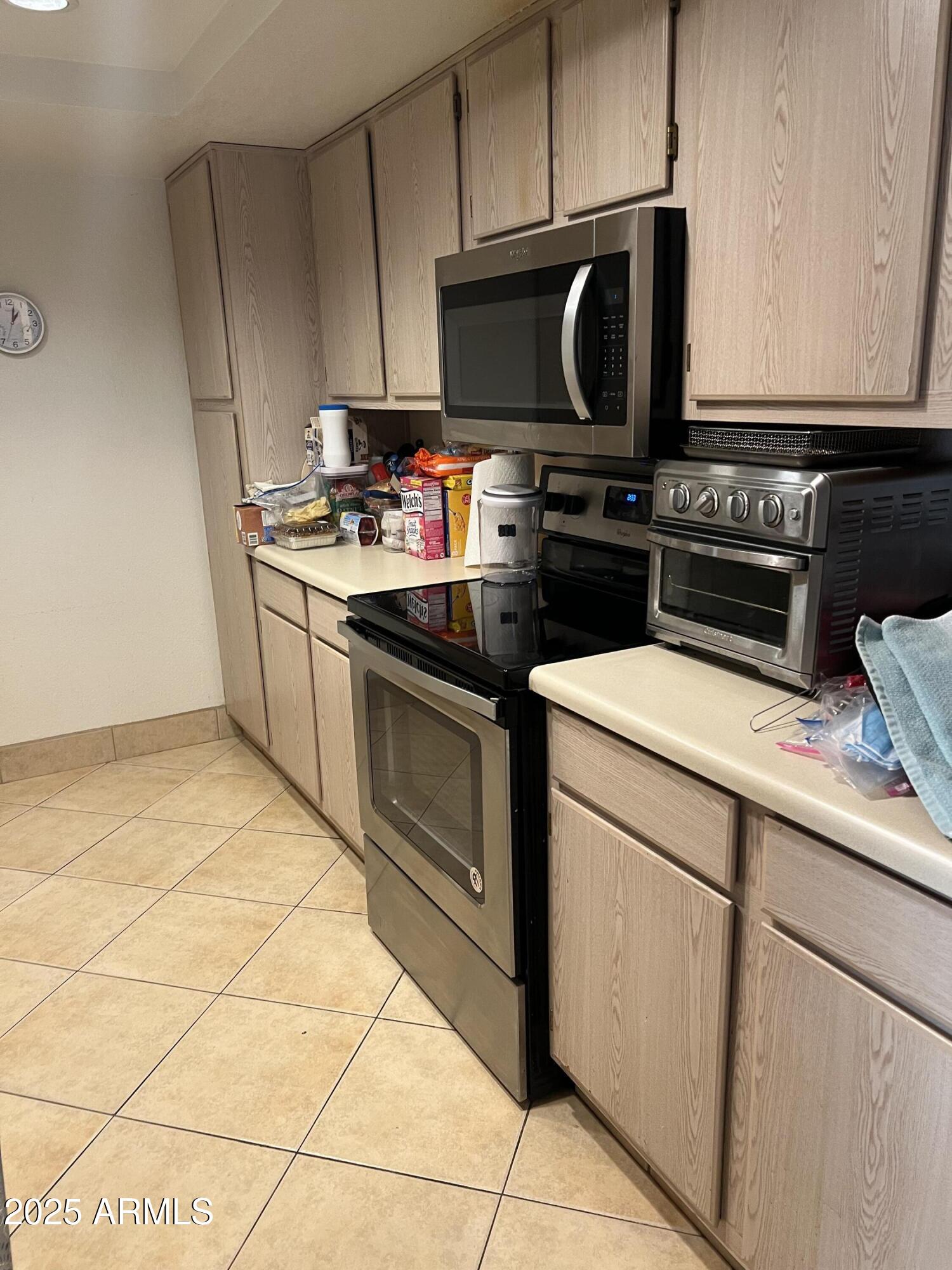 3825 E CAMELBACK Road 166